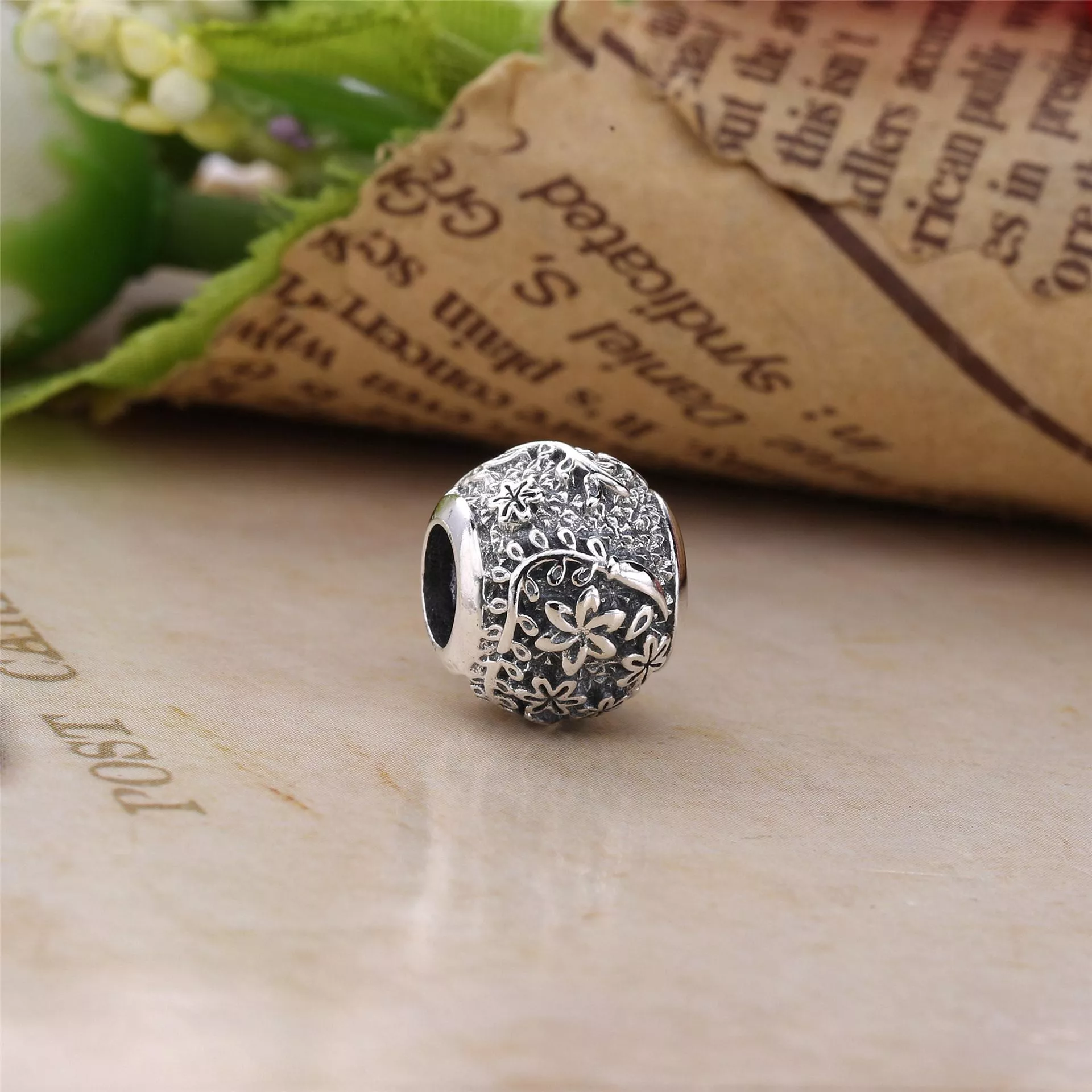 Charm berloques Pandora de prata Folhas e flores