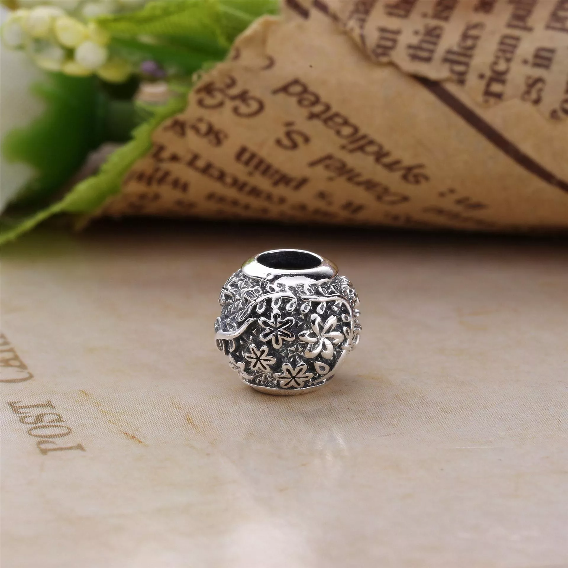Charm berloques Pandora de prata Folhas e flores