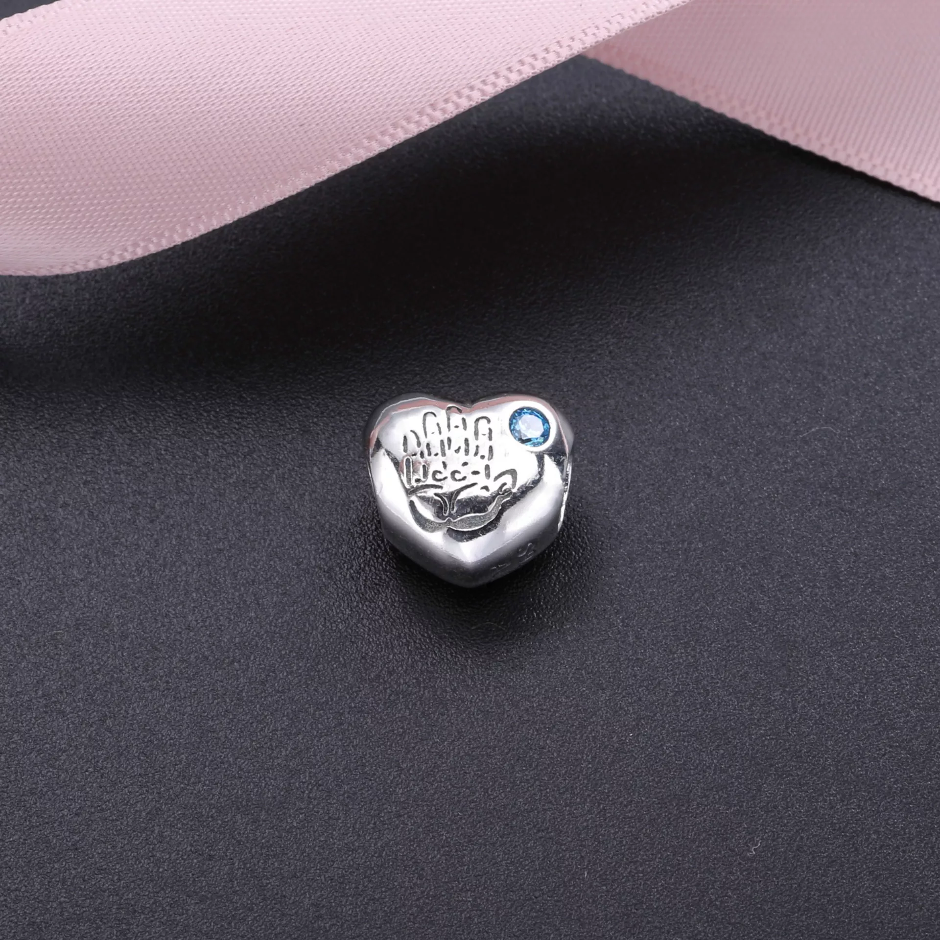 Charm PANDORA de Prata "É uma Menina!" - 791280PCZ