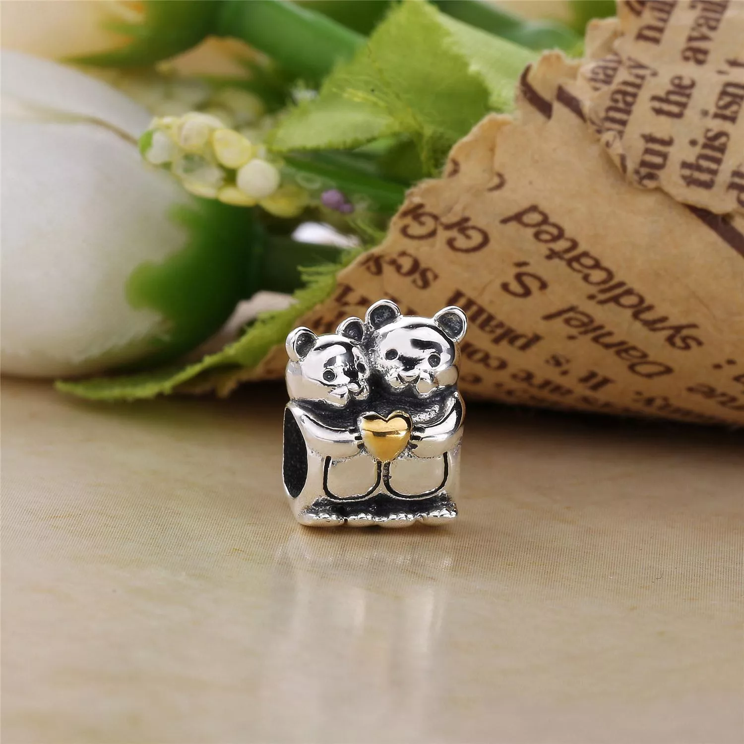 Charm berloques PANDORA Abraço de Urso - 791395