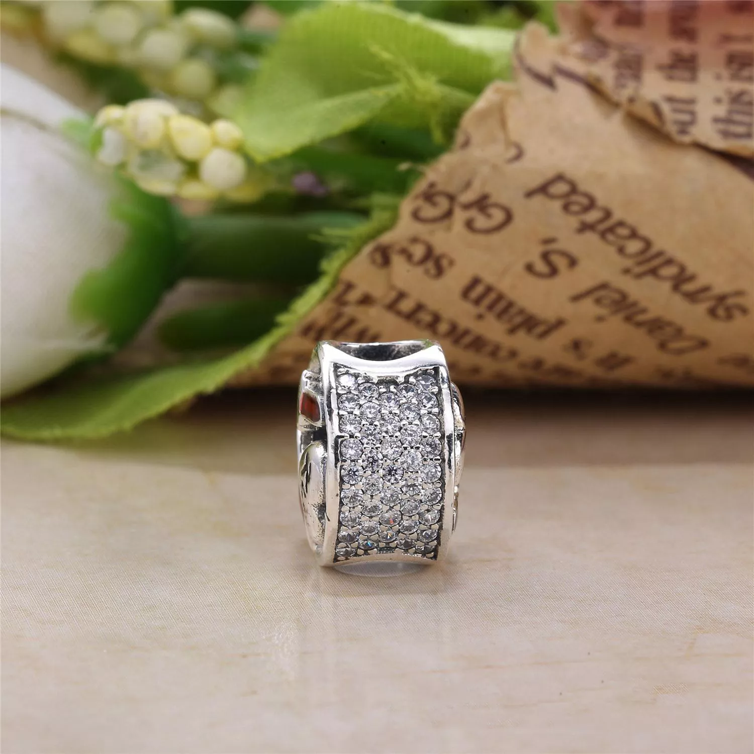 Charm berloques PANDORA Beijo Marcante - 796324ENMX