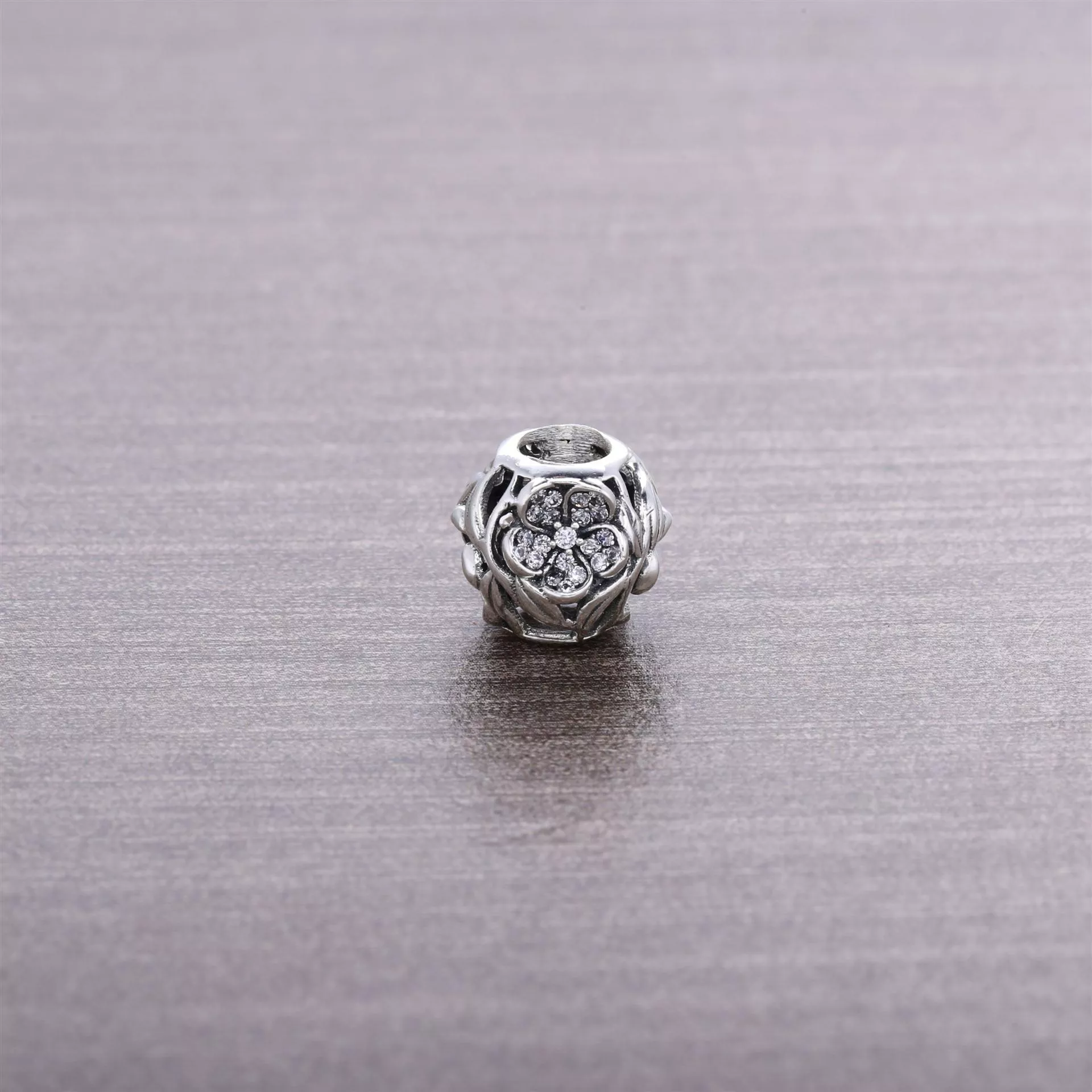 Charm berloques PANDORA Brilho da Flor - 791419CZ