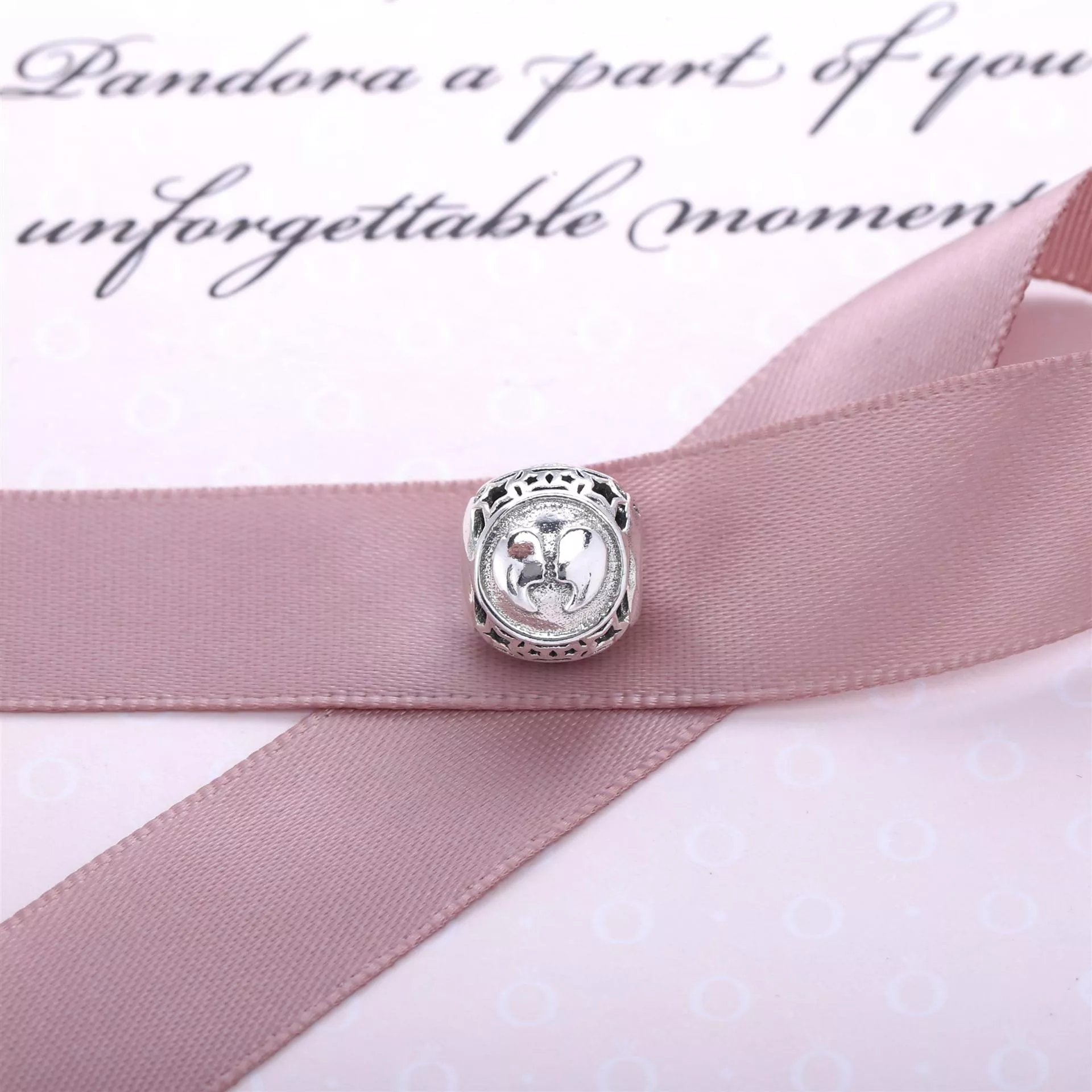 Charm berloques PANDORA Constelação Gêmeos - 791938