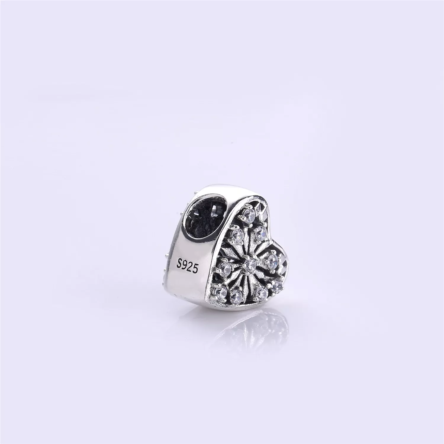 Charm berloques PANDORA Coração de Neve - 791996CZ
