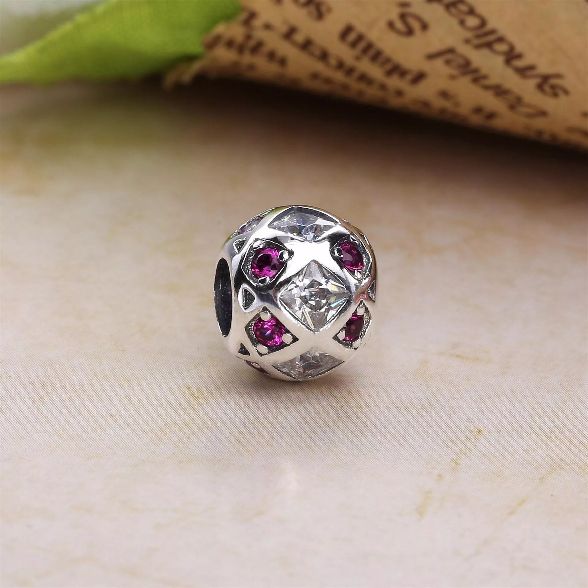 Charm berloques Pandora de prata Amor cruzado