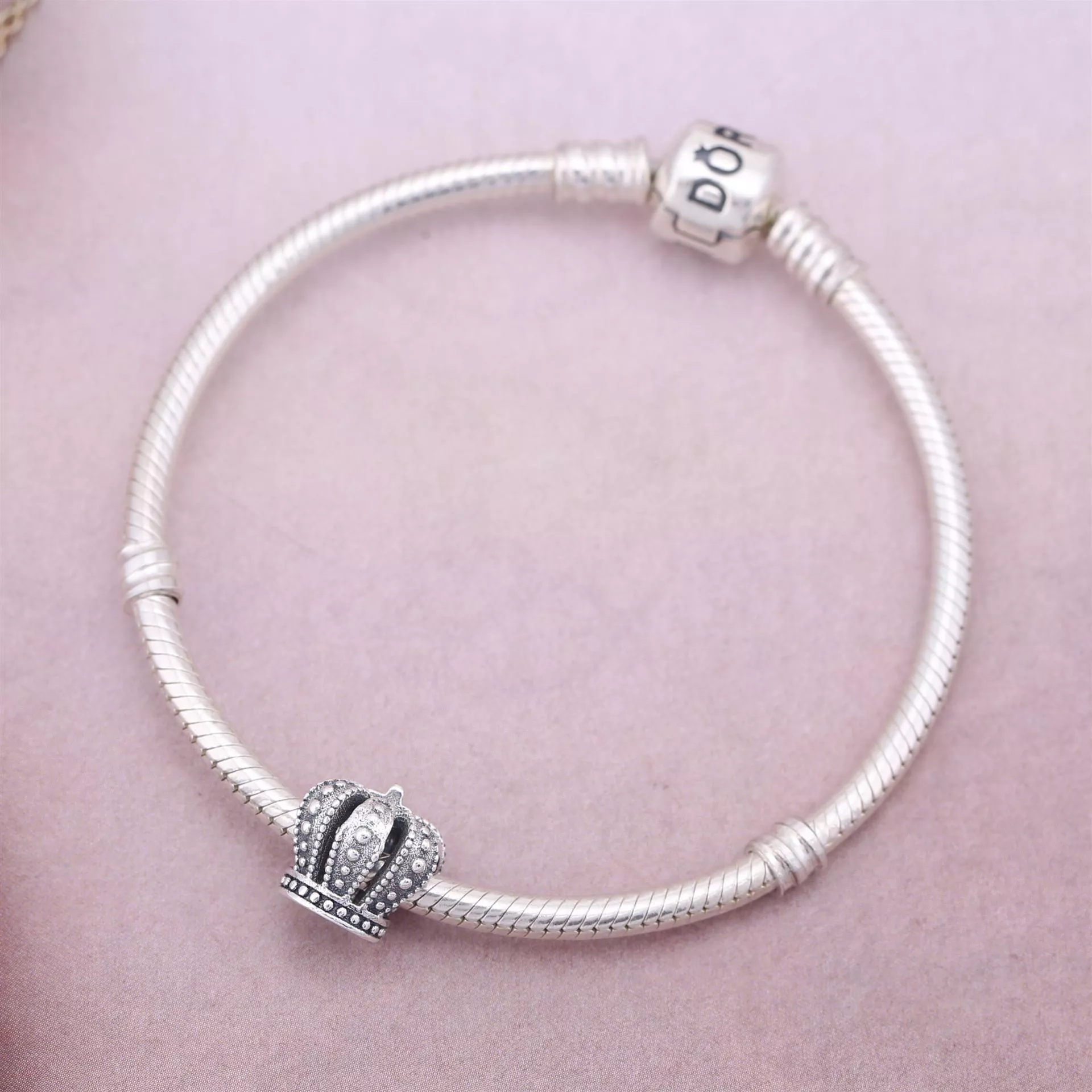 Charm berloques PANDORA de Prata Coroa Real - 790930