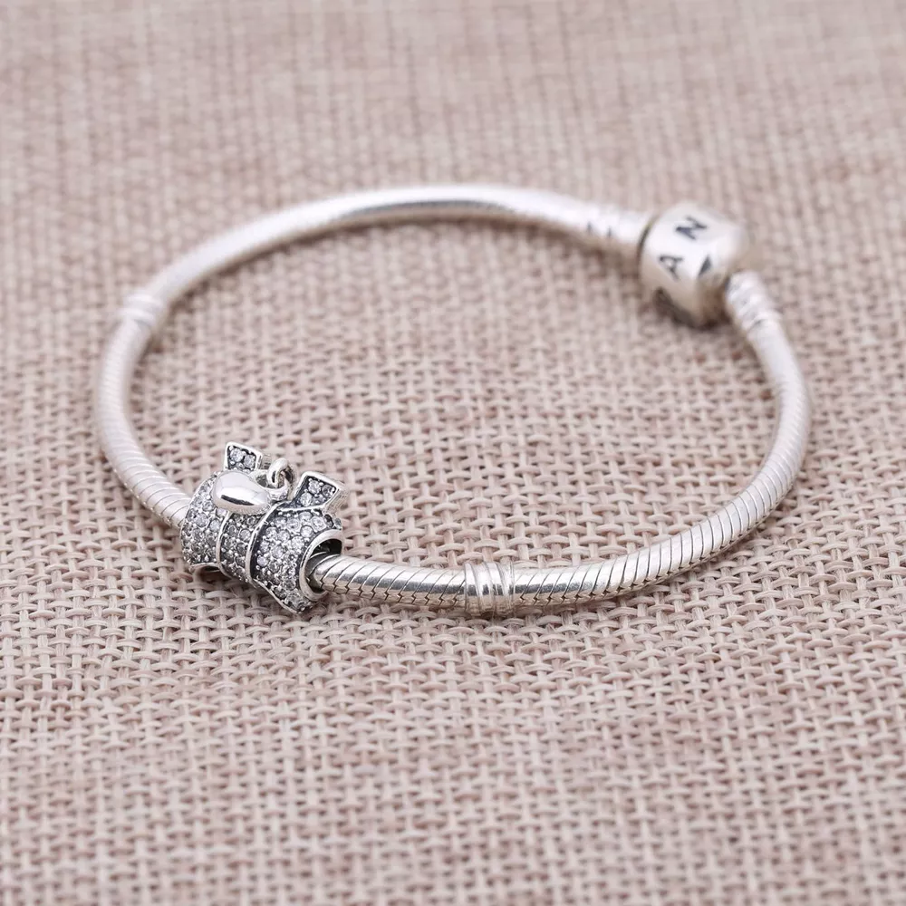 Charm berloques PANDORA Laço Coração - 791776CZ