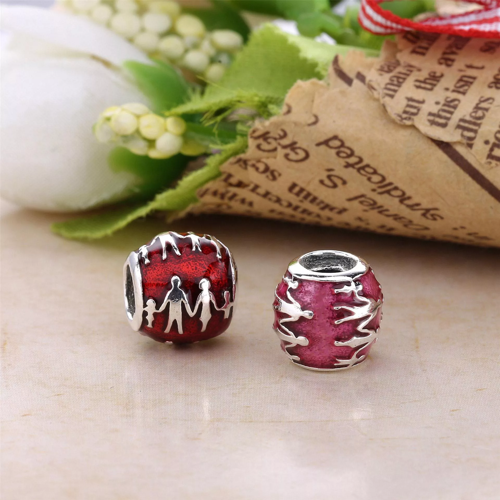 Charm berloques PANDORA Laços de Família - 791399EN62