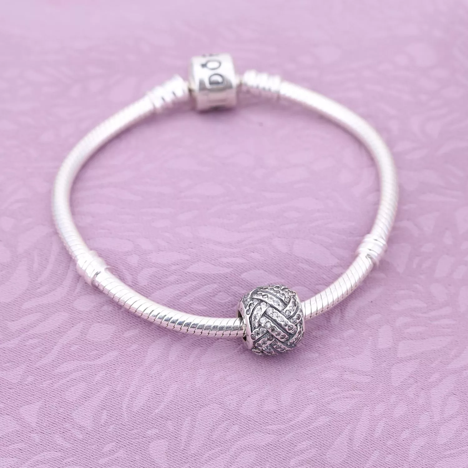 Charm berloques PANDORA Nó do Amor - 791537CZ