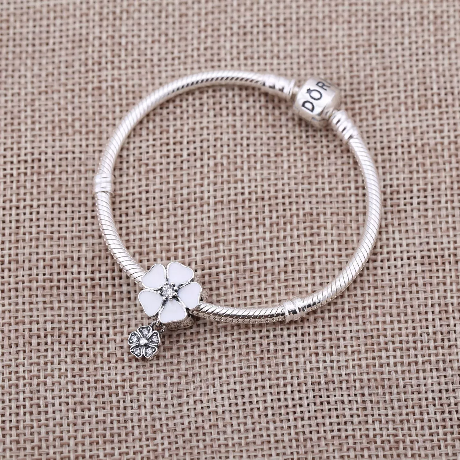 Charm berloques PANDORA Poesia das Flores - 791827EN40