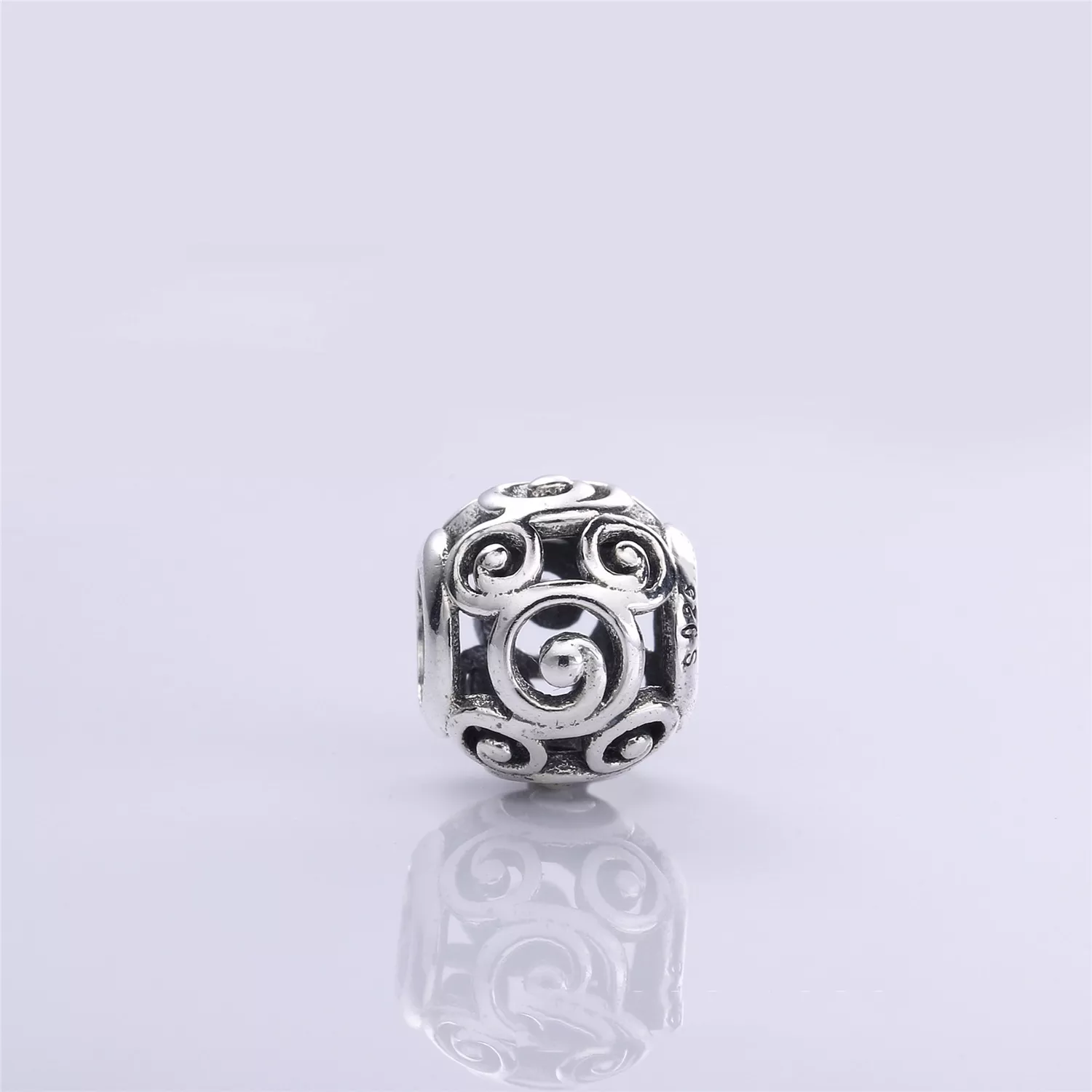 Charm Pandora de prata Disney, Mickey Mouse "Mickey Swirls"
