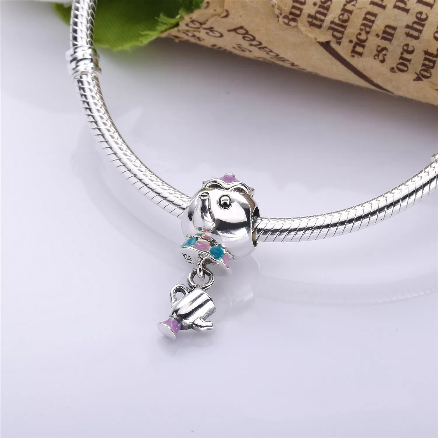 Charm Pandora de prata Disney, Sra. Potts & Chip