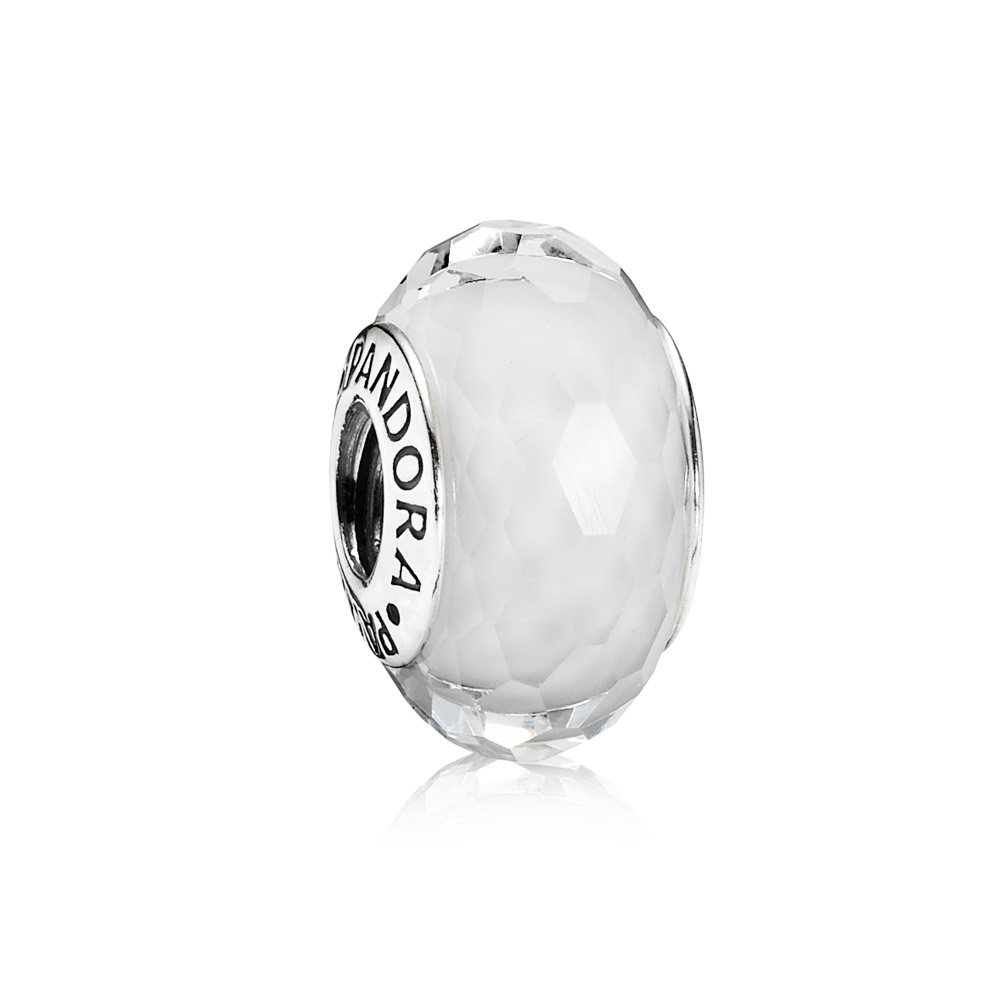 charm pandora de prata e murano facetado transparente 791070