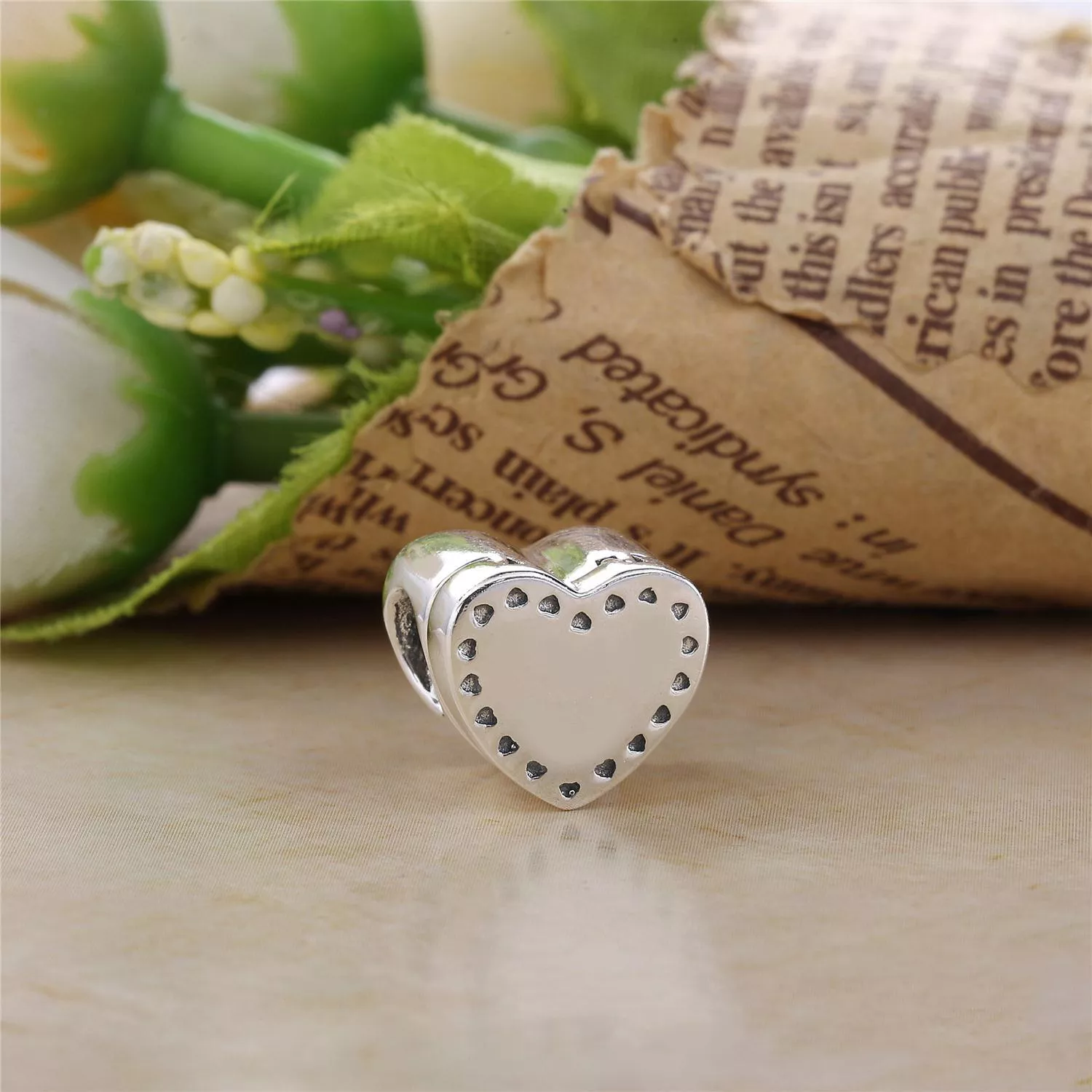 Charm PANDORA de Prata e Ouro Eu te Amo - 791247CZ