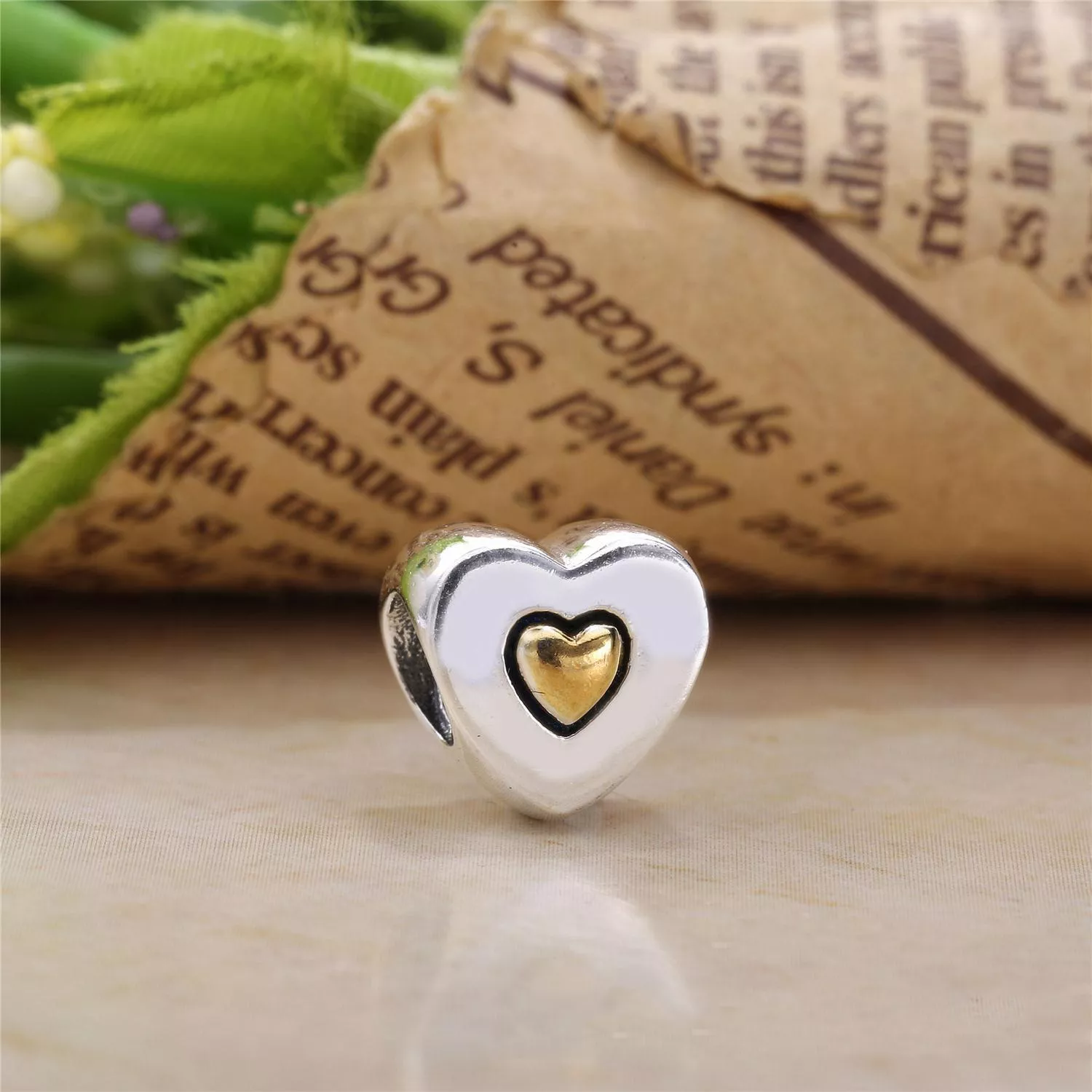 Charm PANDORA de Prata e Ouro Feliz Aniversário - 791290