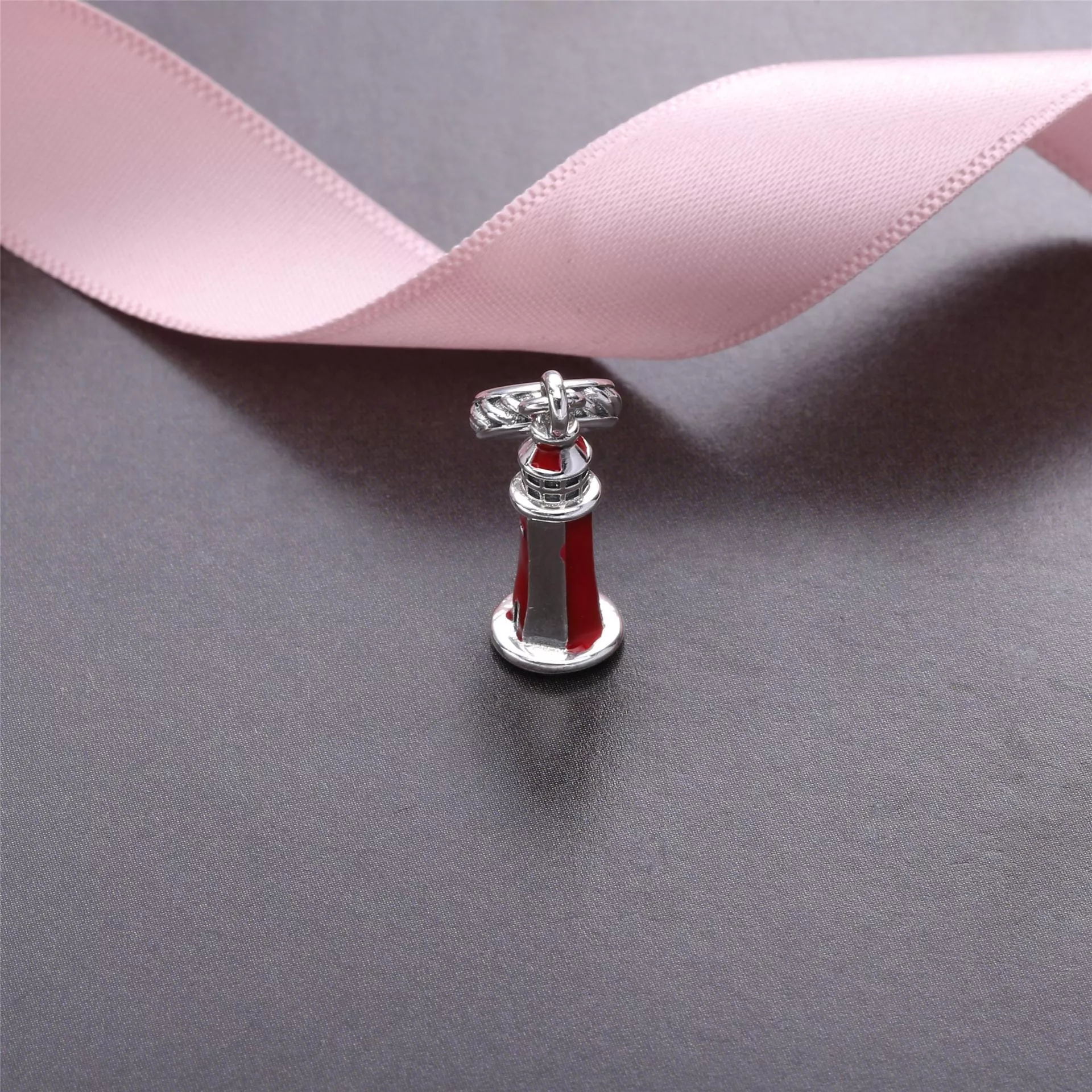 Charm PANDORA de Prata Esmaltado Farol - 791137EN42