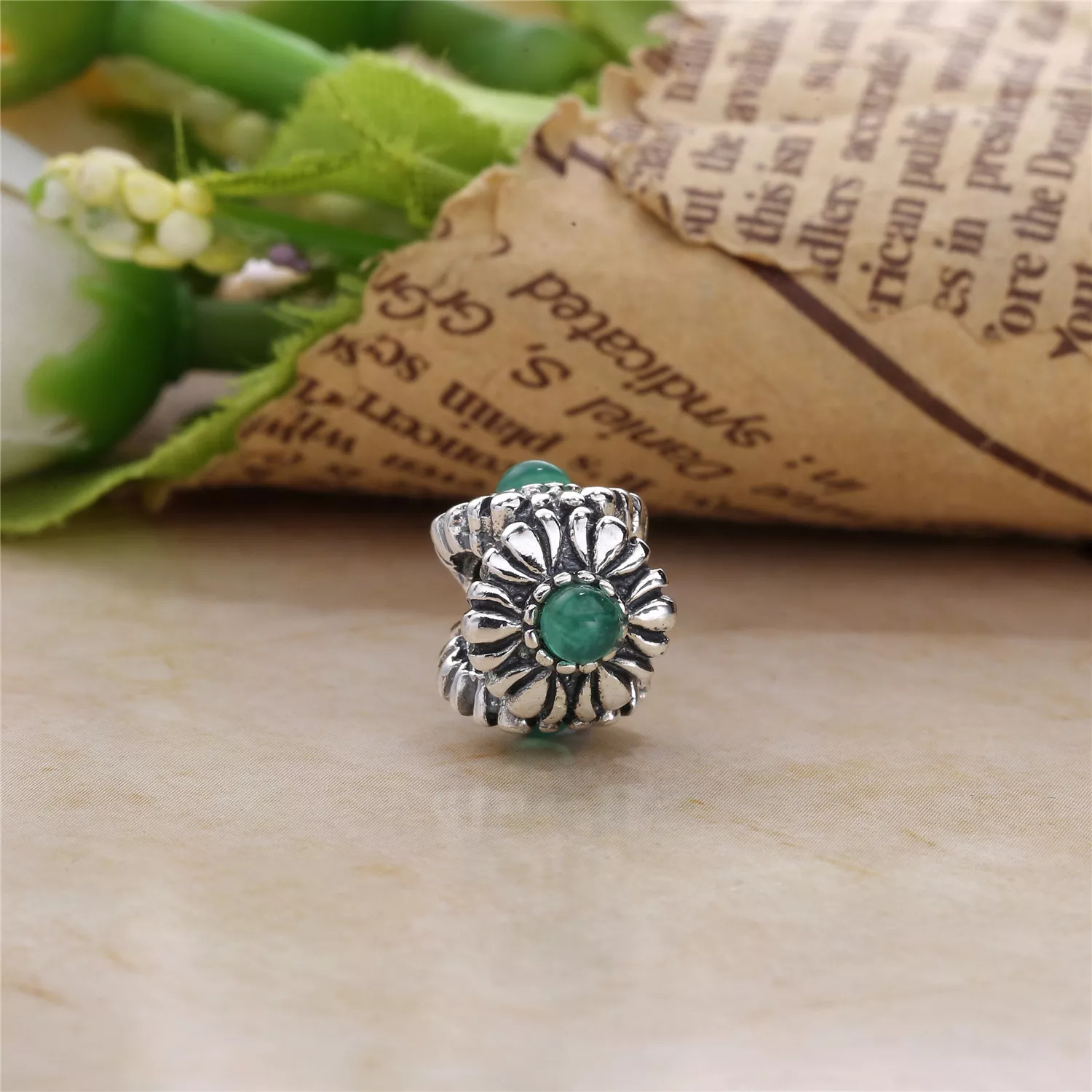 Charm PANDORA de Prata Flor Crisopraso - 790580CH