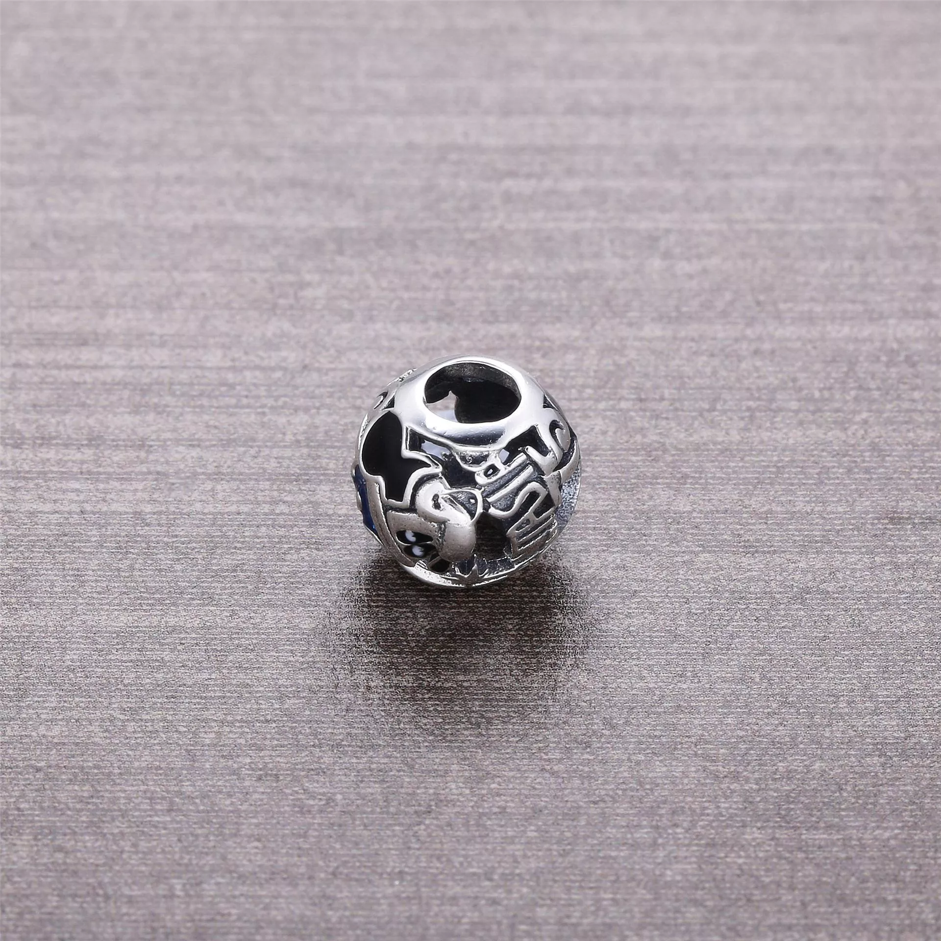 Charm Pandora de prata Sorcerer Mickey Fantasia 75º Aniversário