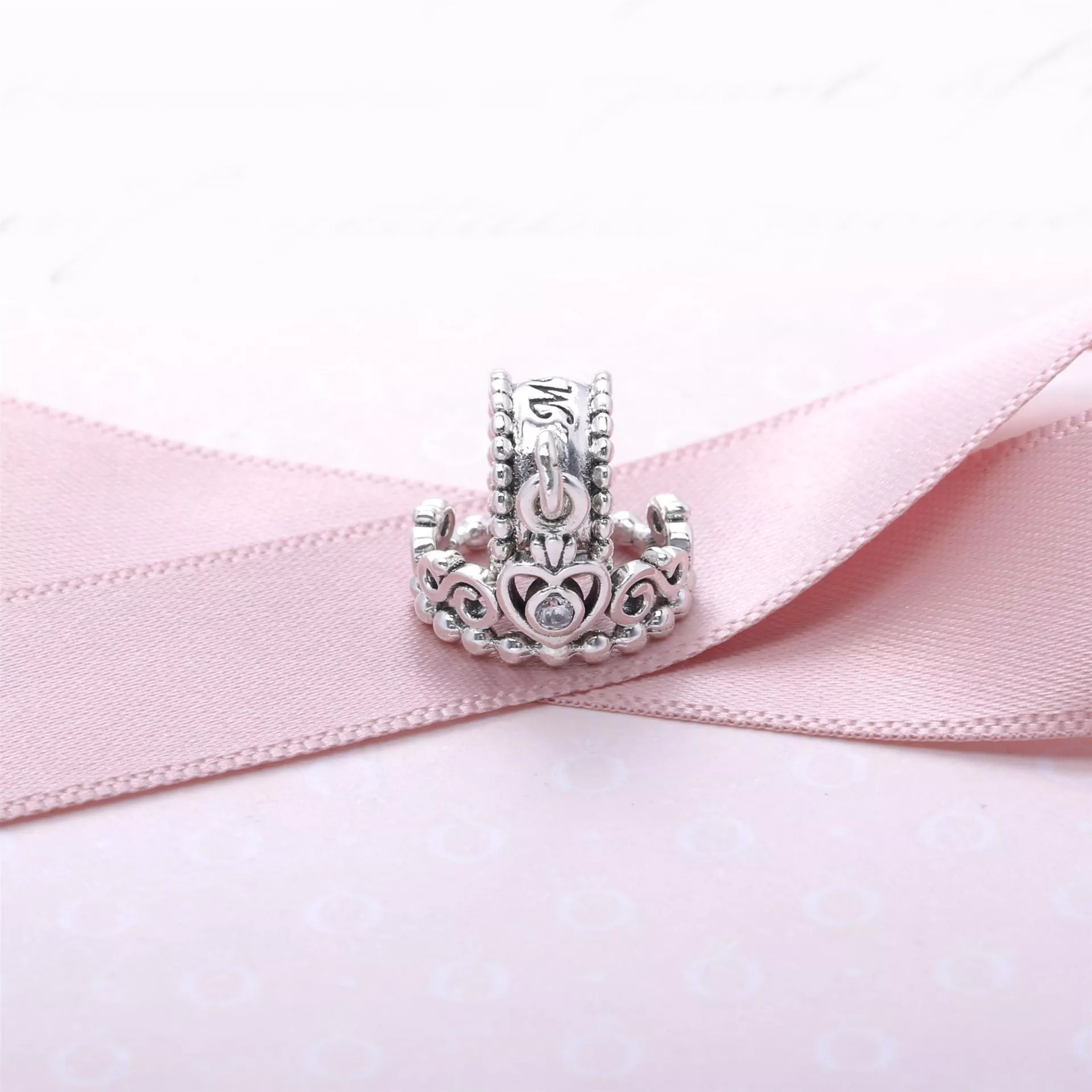 Charm PANDORA de Prata Tiara de Princesa - 791117CZ