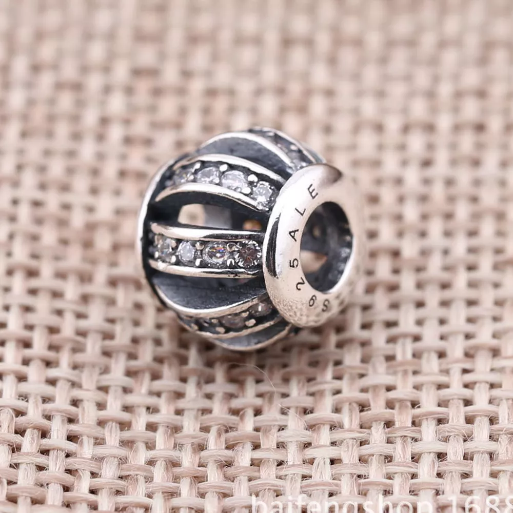 Charm PANDORA de Prata Vazado Pavê Rosa - 791115CZS