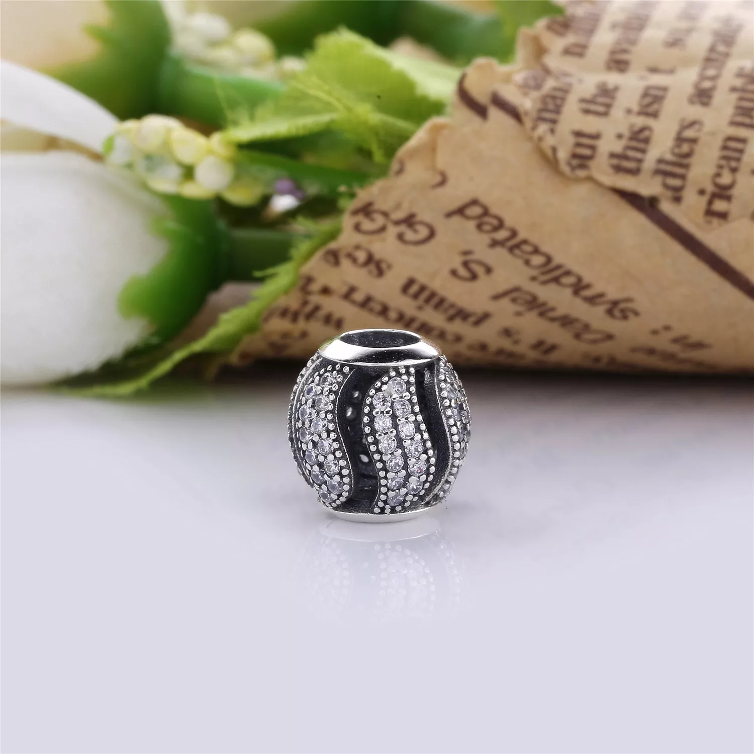 Charm PANDORA ESSENCE Loyalty "Lealdade" - 796074CZ