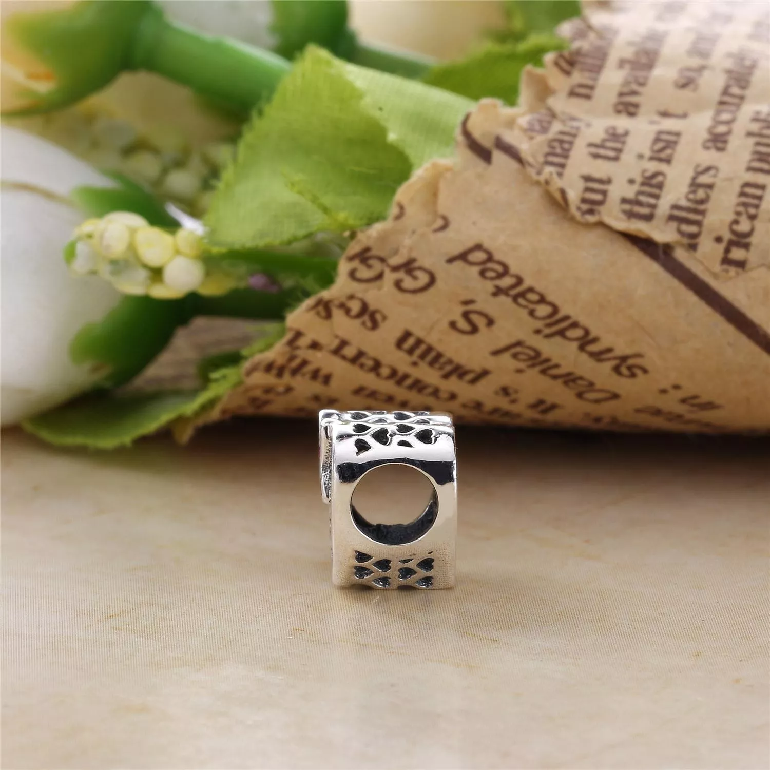 Charm PANDORA Mickey & Minnie Amor Verdadeiro - 792050CZ