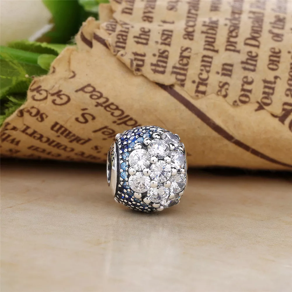 Charm PANDORA Pavê Exuberante Azul - 797032NABMX