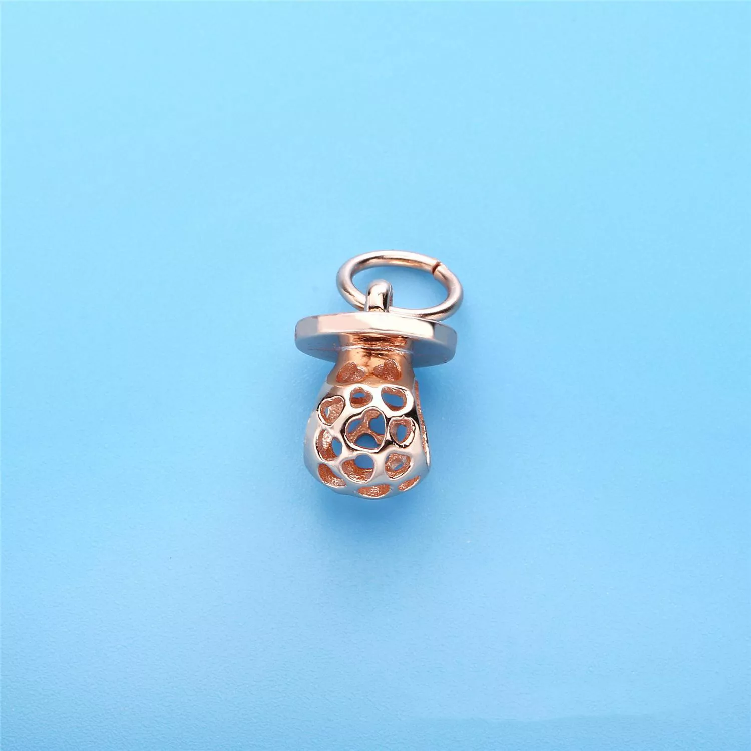 Charm PANDORA Rose Chupeta com Corações - 787256