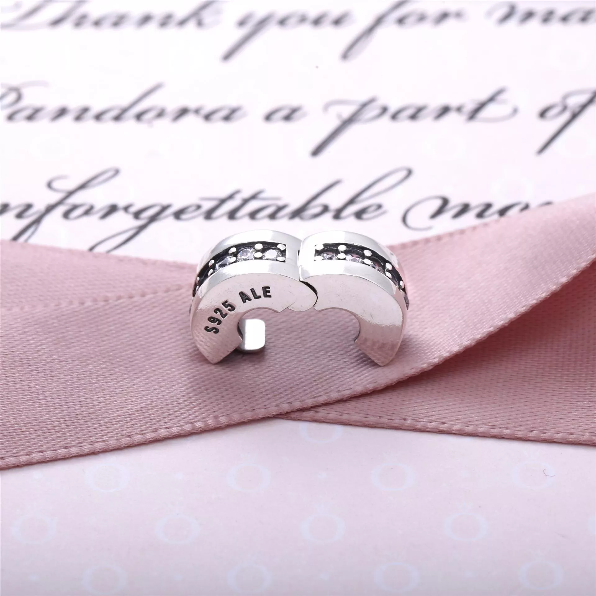 Clipe PANDORA Caminho Brilhante