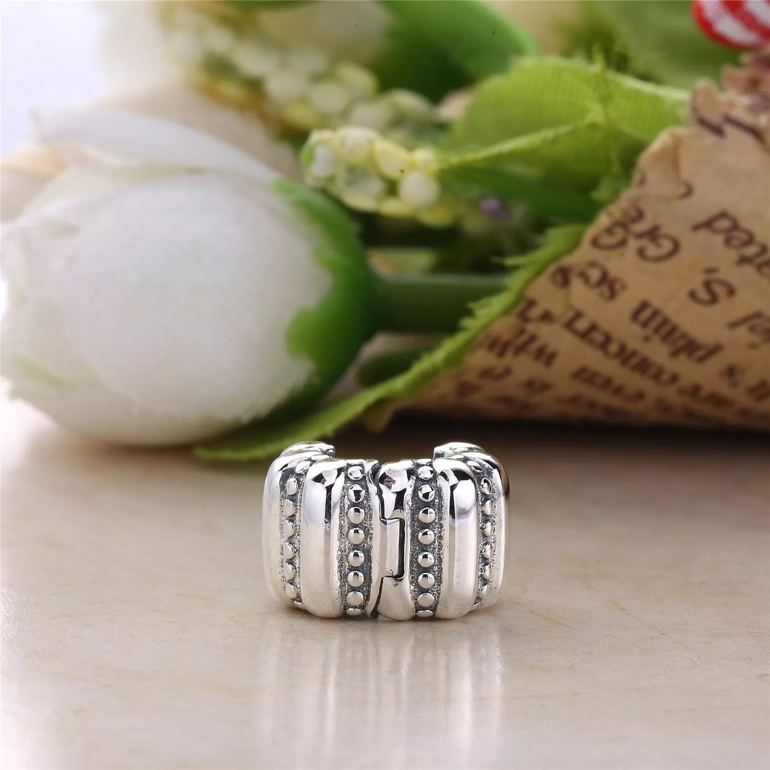 Clipe PANDORA de Prata Abstrato - 790446