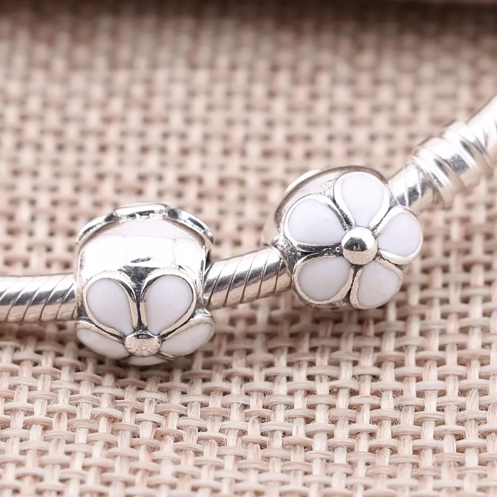 Clipe PANDORA De Prata E Esmalte Branca Margarida