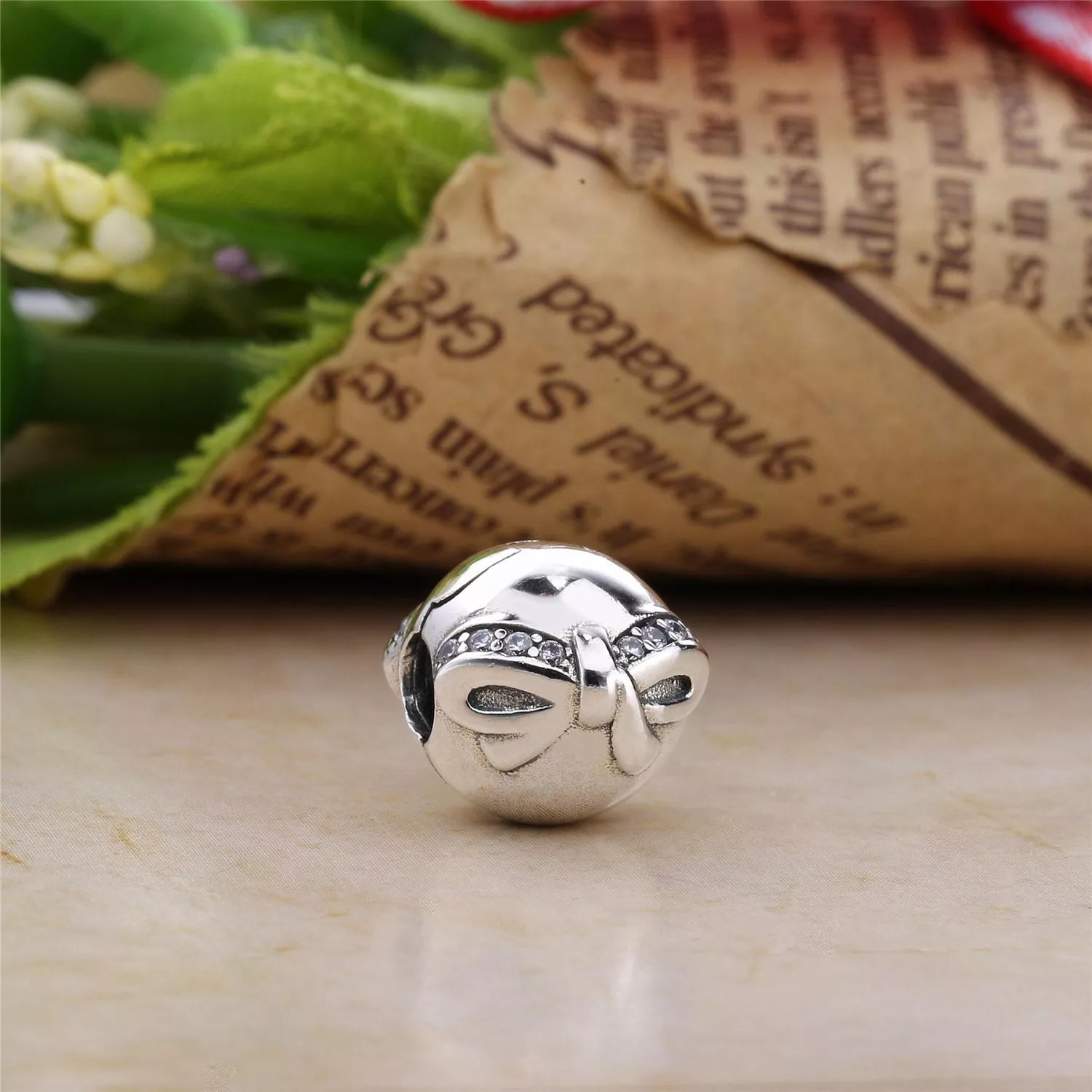 Clipe PANDORA Doce Laço - 791777CZ