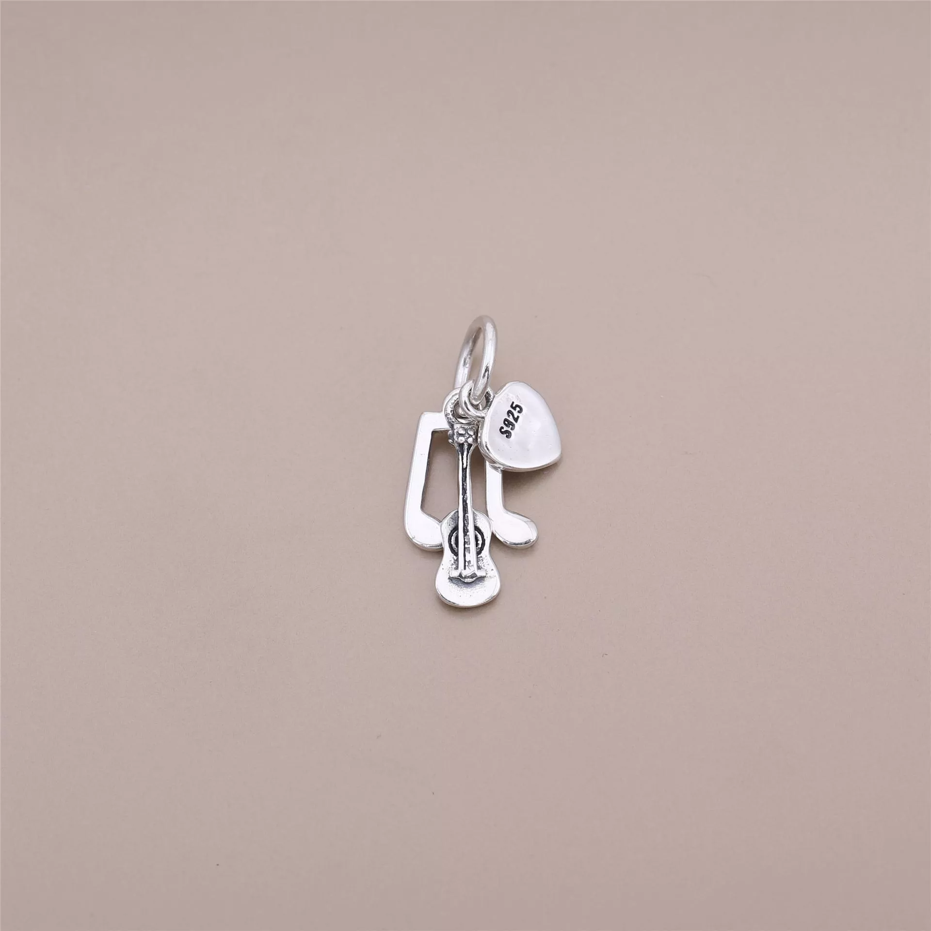 Charm PANDORA I Love Music