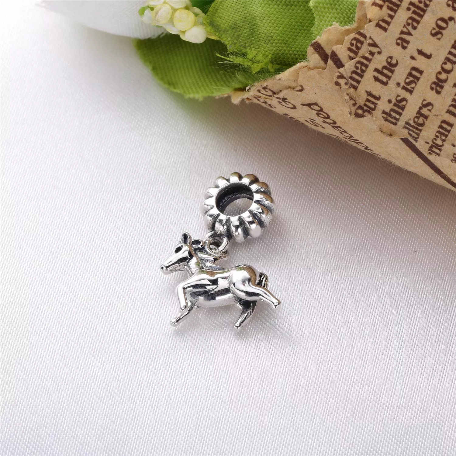 Pendente PANDORA Cavalo Zodiaco Chinês - 791099 - Contas