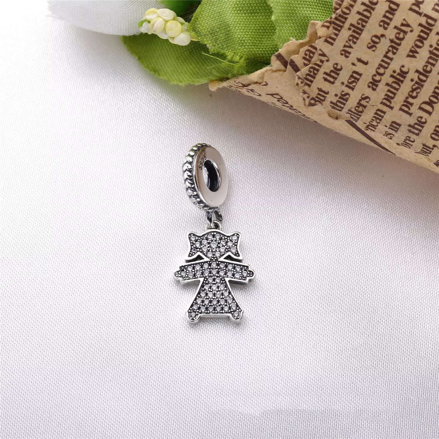 Pingente Pandora Menina