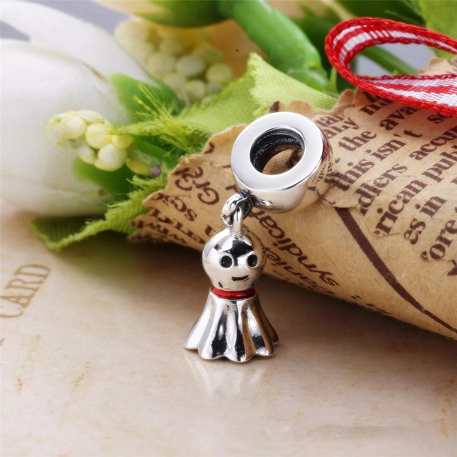 Pingente PANDORA "Teru Teru Bozu" - Boneco do Sol - 792113ENMX