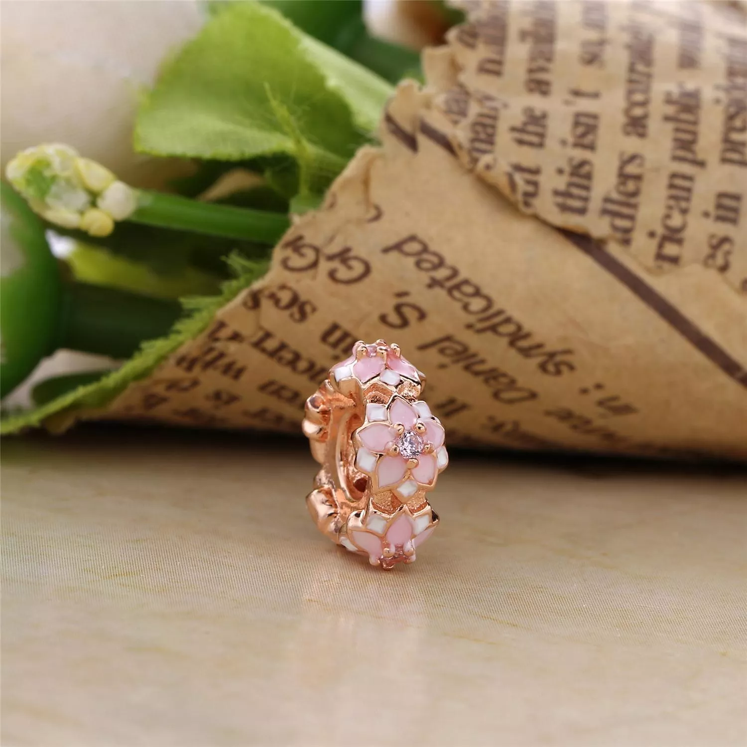 Separador PANDORA Flor de Magnólia - 792088PCZ