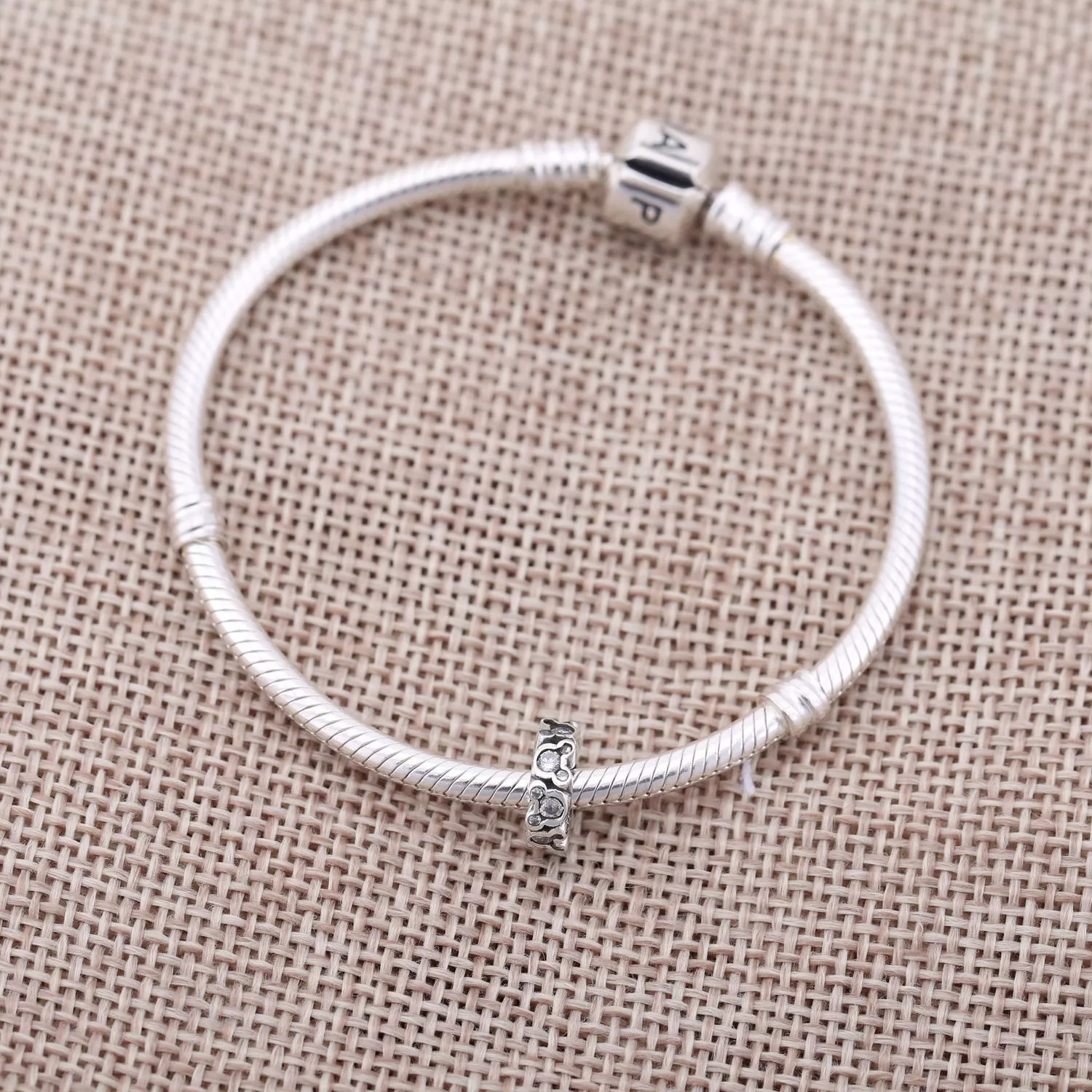 Separador PANDORA Mickey - 791456CZ