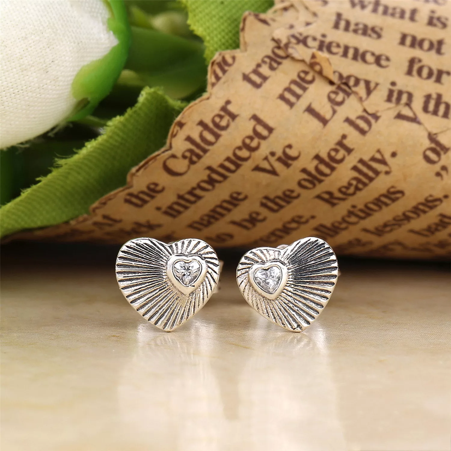 Brinco PANDORA Concha Do Amor Coração