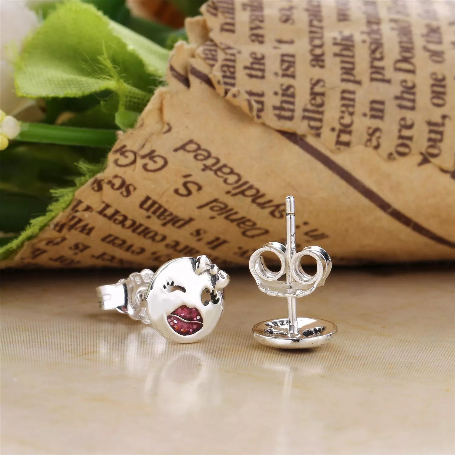 Brincos PANDORA Piscadinha - 297102EN161