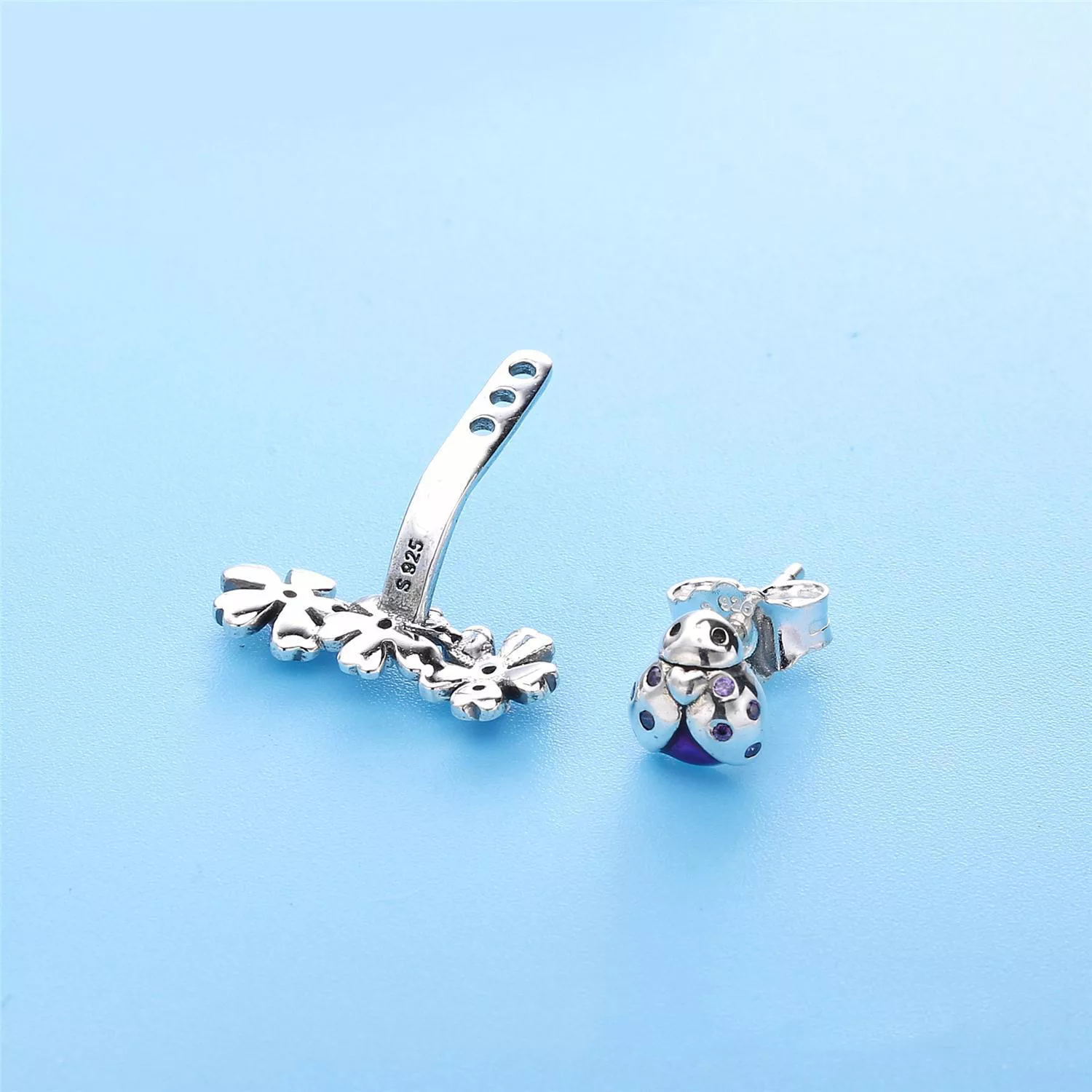 Brincos PANDORA Jardim das Joaninhas - 297123NLC