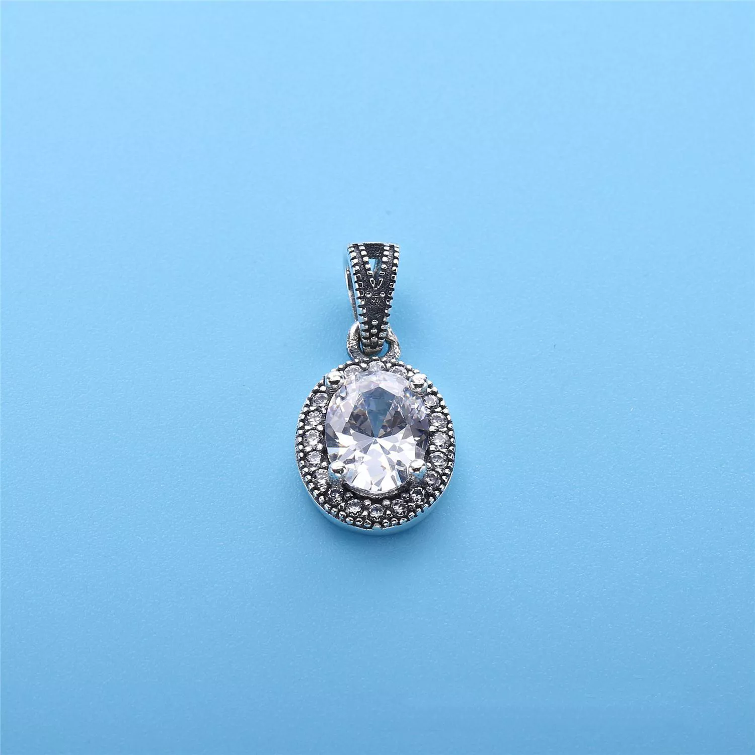 Charm Pendente PANDORA Beleza Elegante - 396246CZ