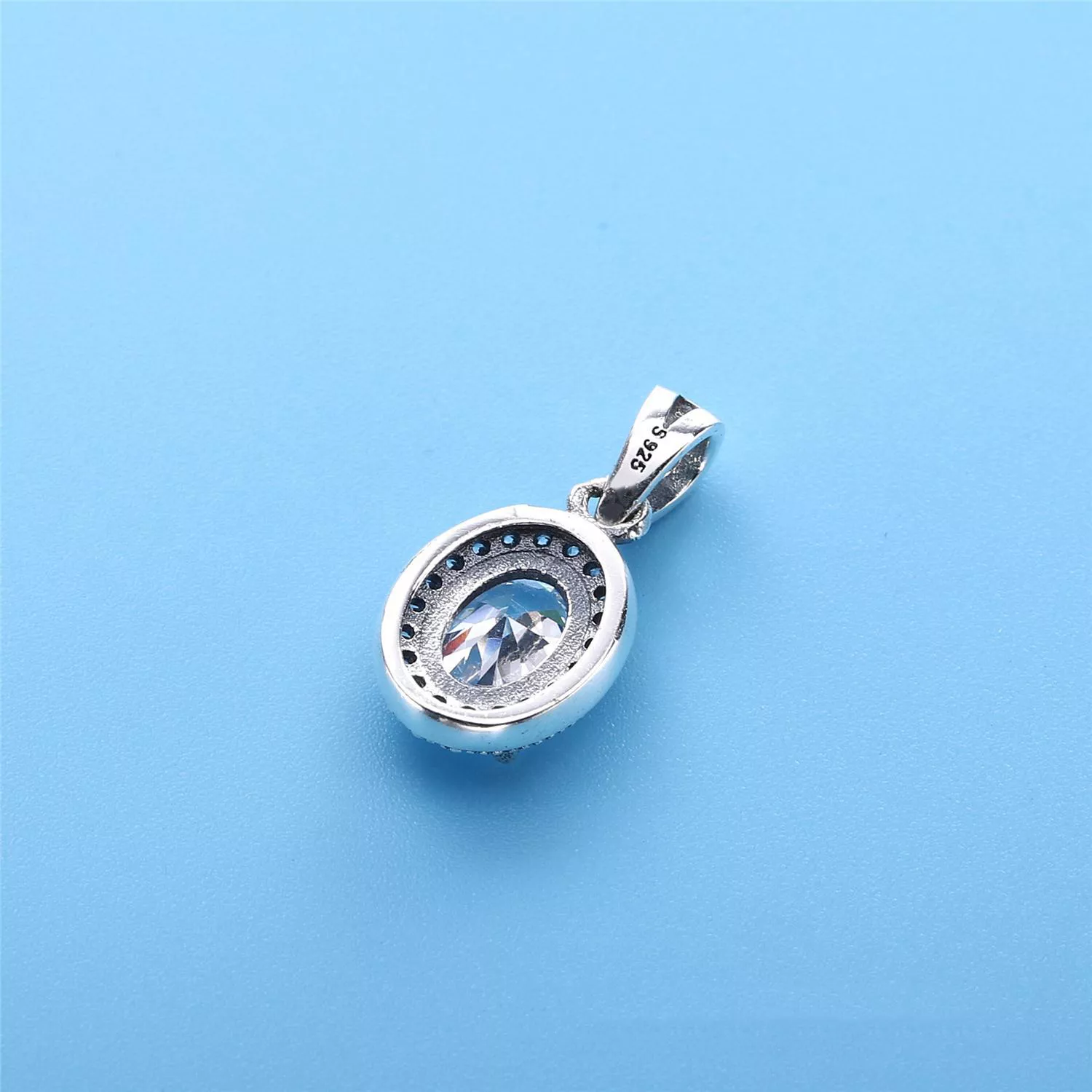 Charm Pendente PANDORA Beleza Elegante - 396246CZ