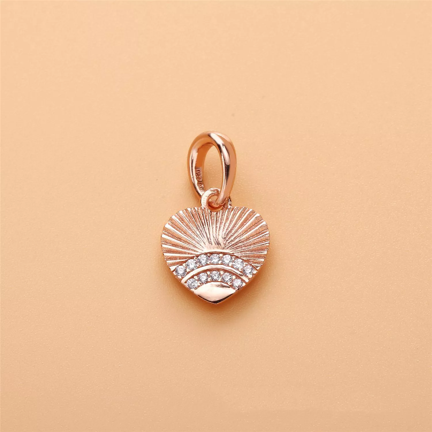 Charm Pendente PANDORA Concha do Amor - 397286CZ