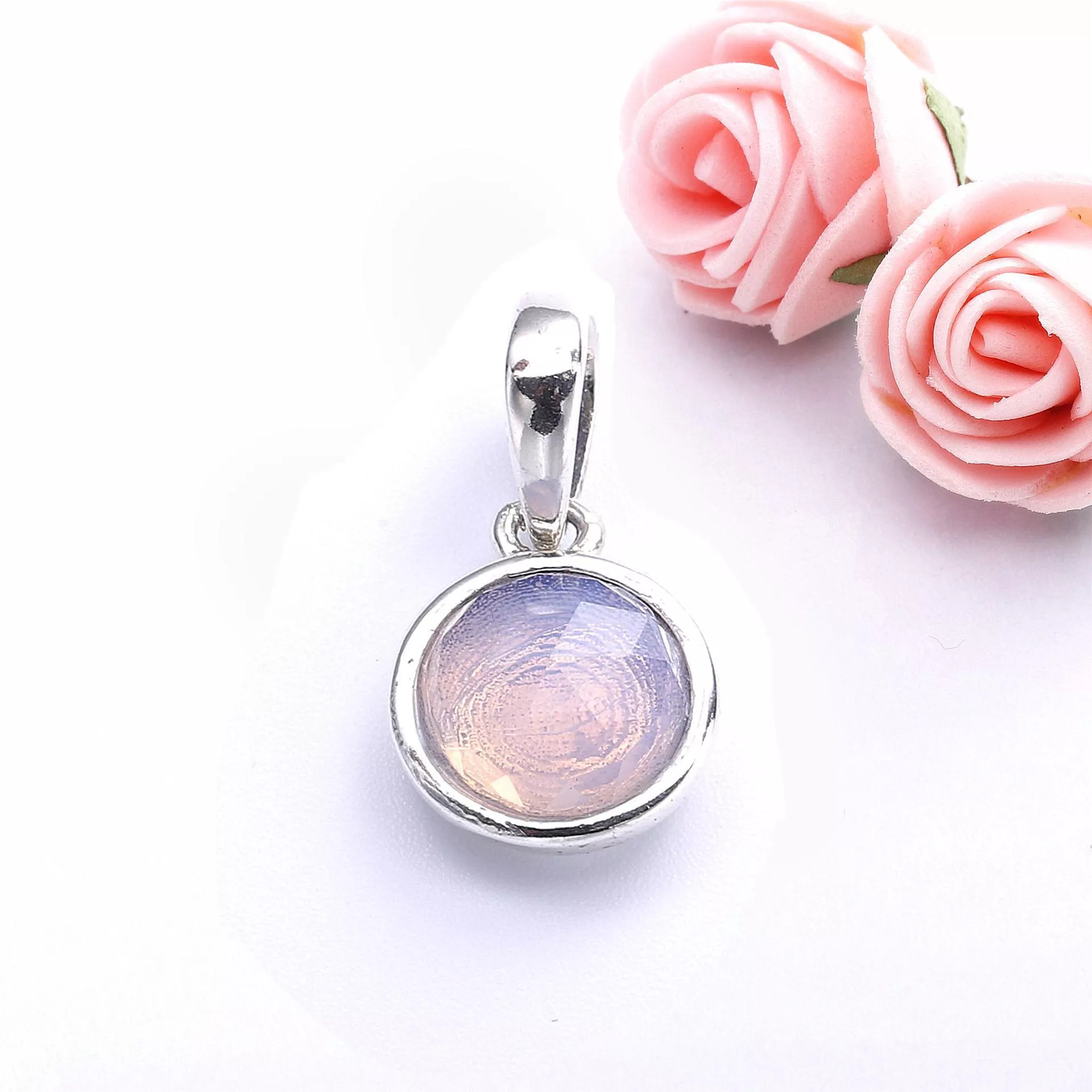 Charm Pendente PANDORA Gota de Cristal Rosa Opalascente - 390396NOP