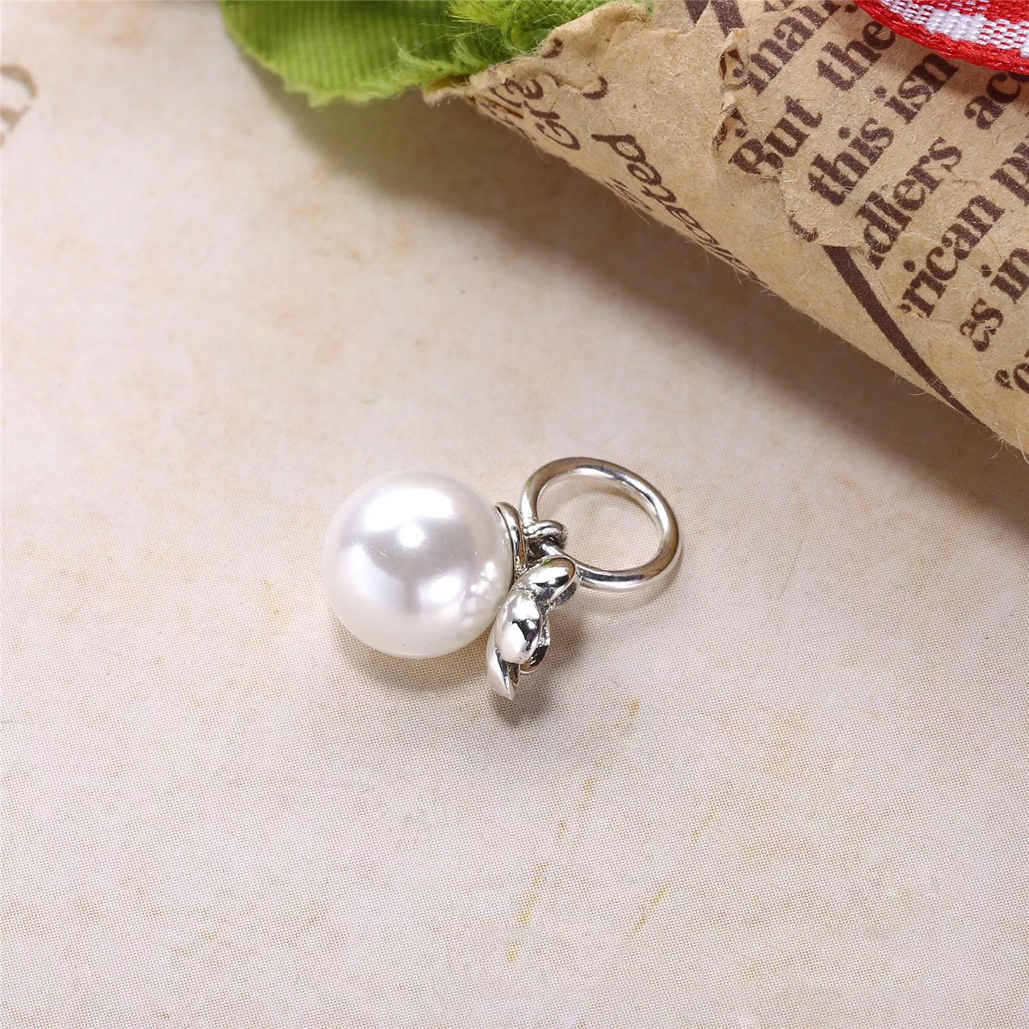 Colar PANDORA de Prata com Pendente Dama da Noite - 390363P