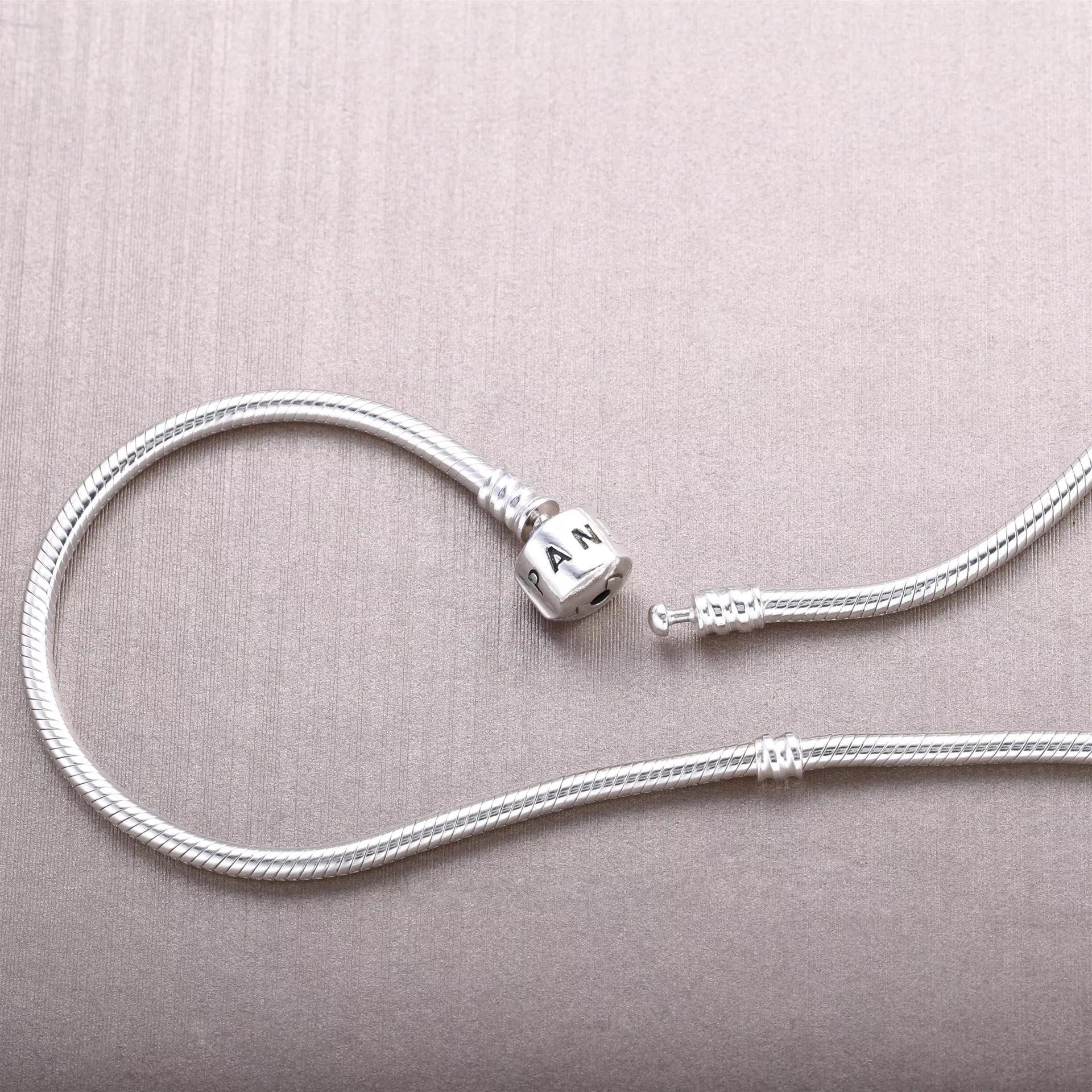 Colar PANDORA De Prata - Silver Collier