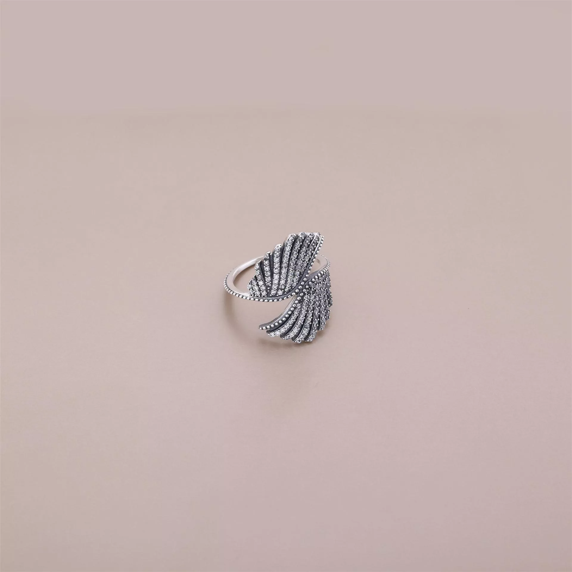 Anel PANDORA Asas da Vida - 190960CZ