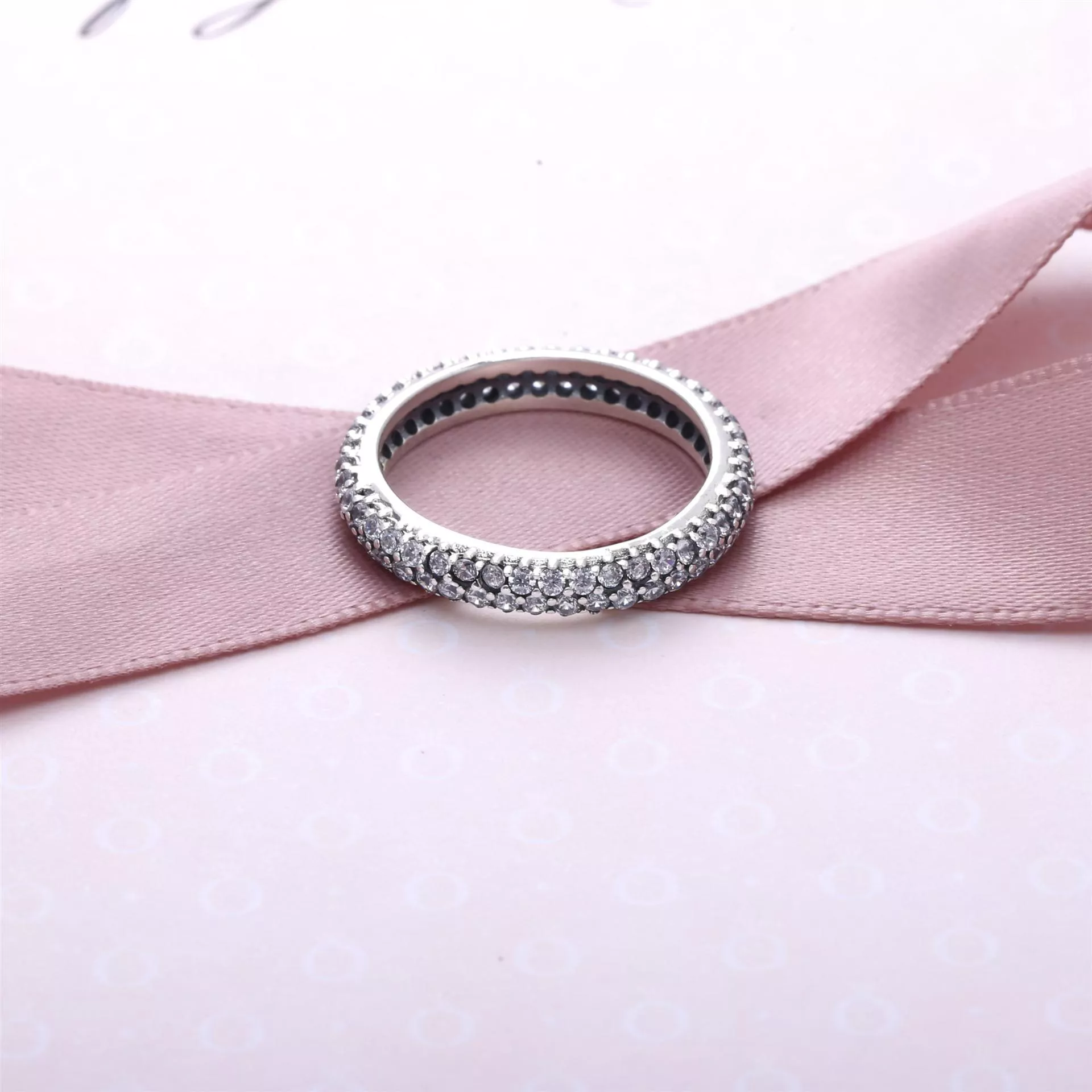 Anel PANDORA De Prata Brilho Tropical