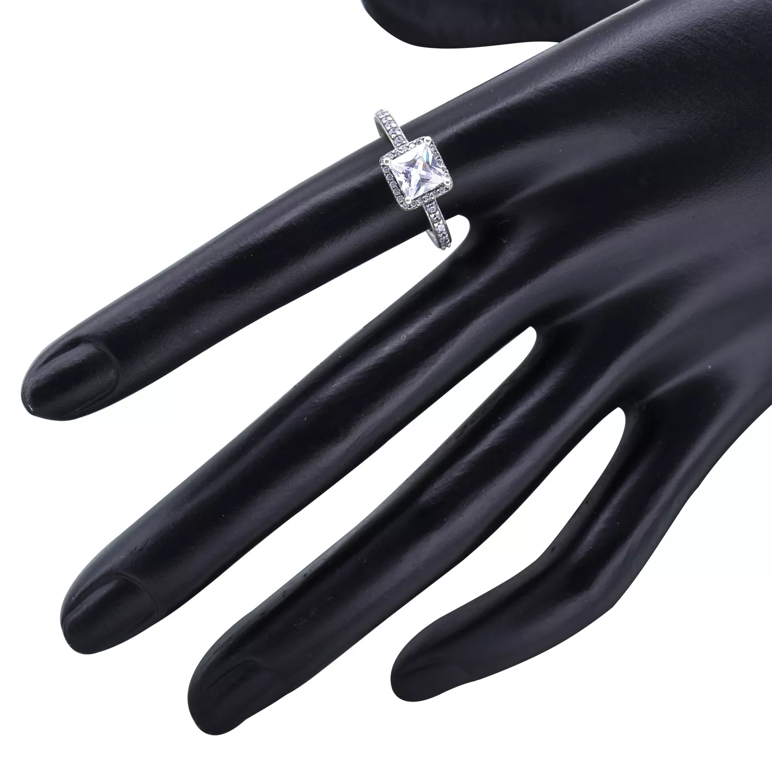 Anel PANDORA Beleza Eterna - 190947CZ